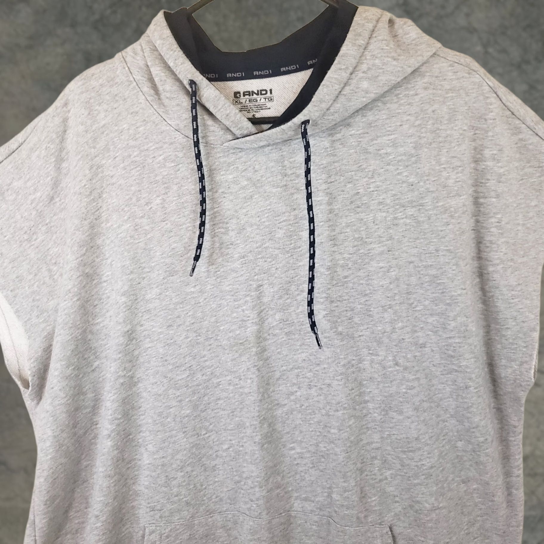 Vintage AND1 Legendary Sleeveless Hoodie Mens XL Gray Pullover with Side Zipper Size US XL / EU 56 / 4 - 1 Thumbnail