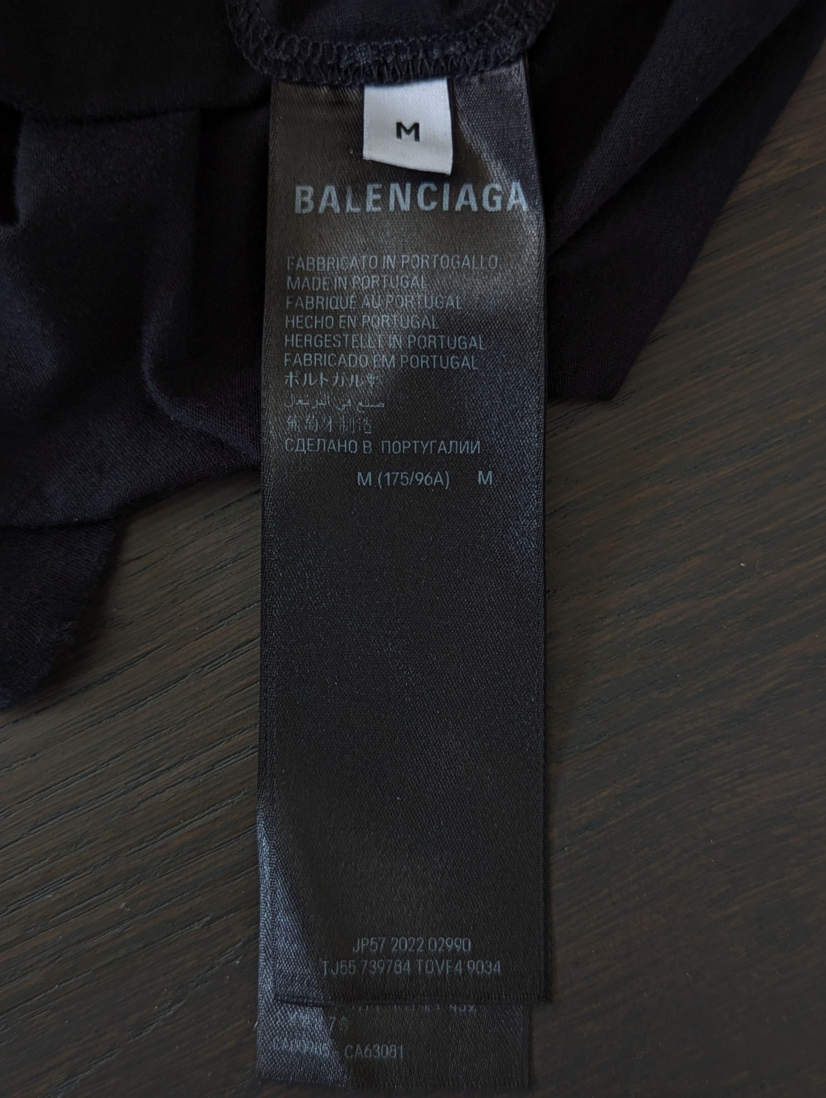 Balenciaga SU23 Embroidered Neck Tee Size US M / EU 48-50 / 2 - 6 Thumbnail