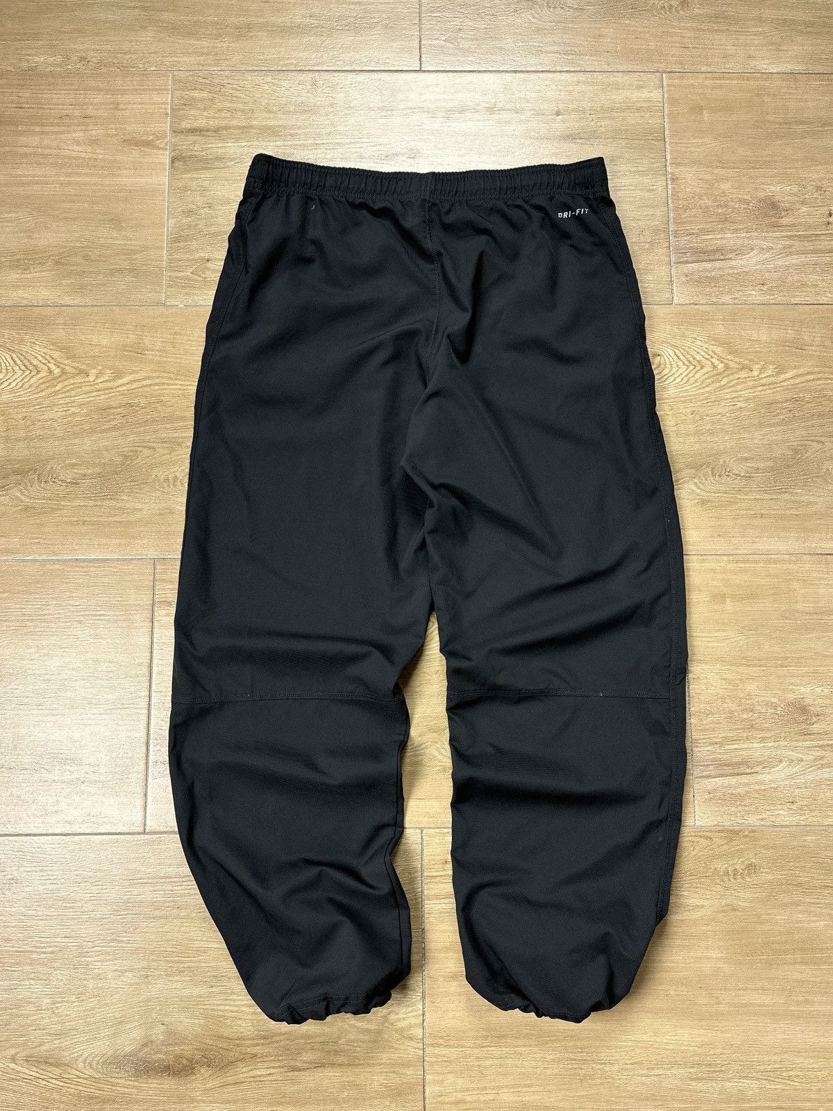 Nike × Vintage Vintage Y2K Nike Dri-Fit Baggy Track Pants Size US 32 / EU 48 - 13 Thumbnail