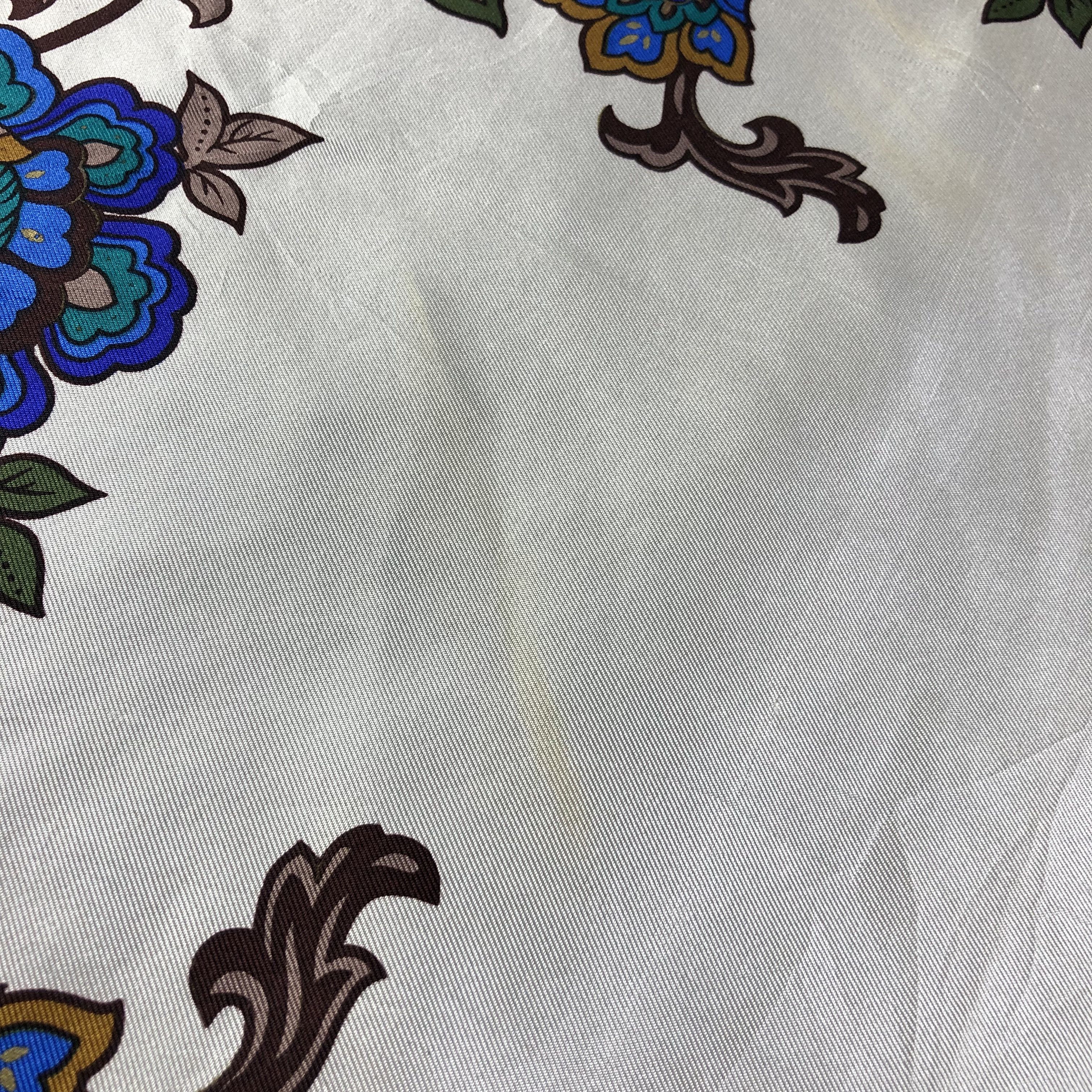 Jean-Louis Scherrer Jean Louis Scherrer Floral Silk Scarf M791 Size ONE SIZE - 6 Thumbnail