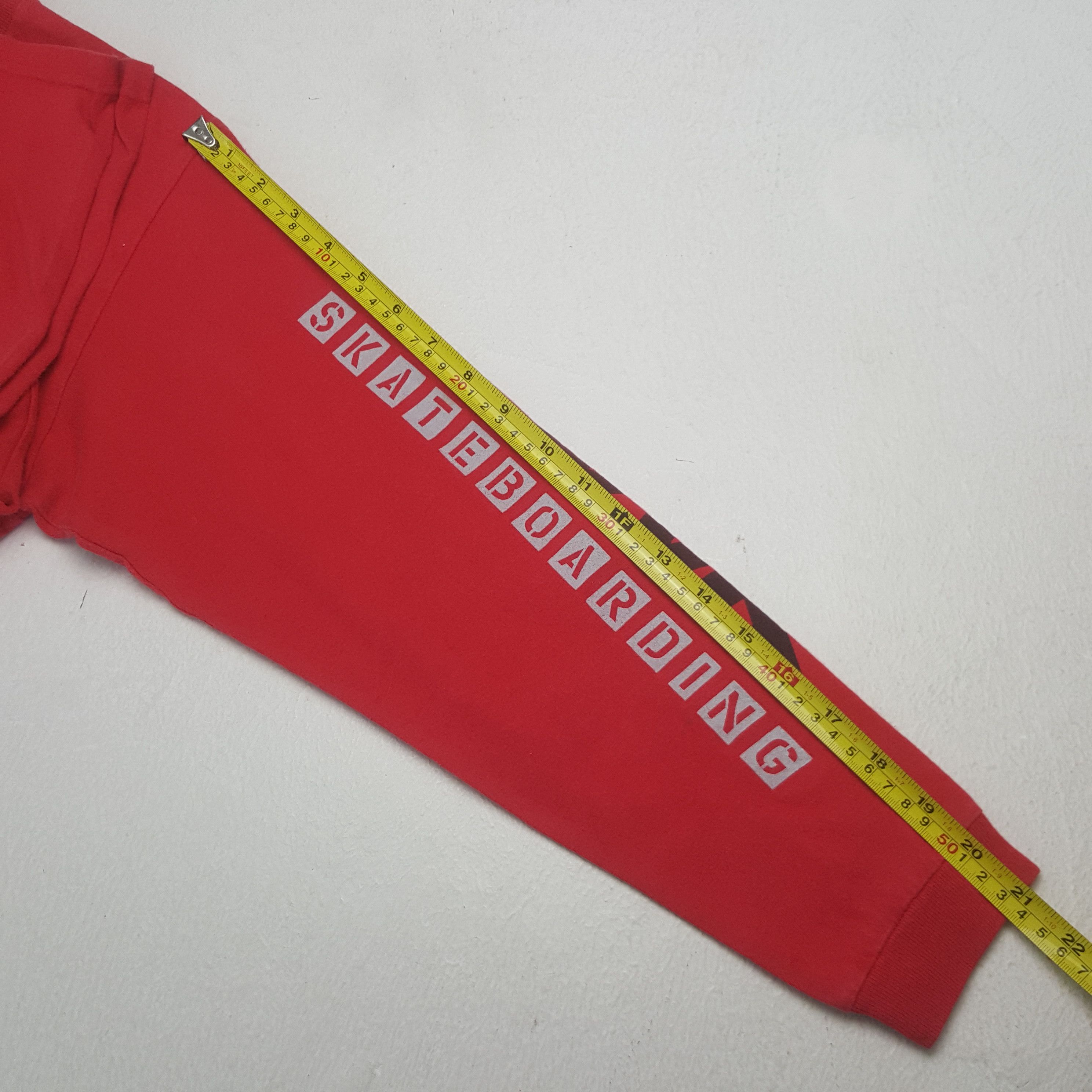 Hawk Vintage Hawk Skateboard Tshirt Size US XL / EU 56 / 4 - 6 Thumbnail