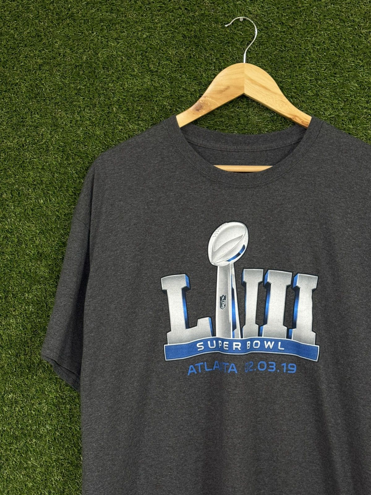 Majestic 2019 Atlanta Super Bowl Majestic Chrome Ball Champion Tee Size US XL / EU 56 / 4 - 1 Thumbnail