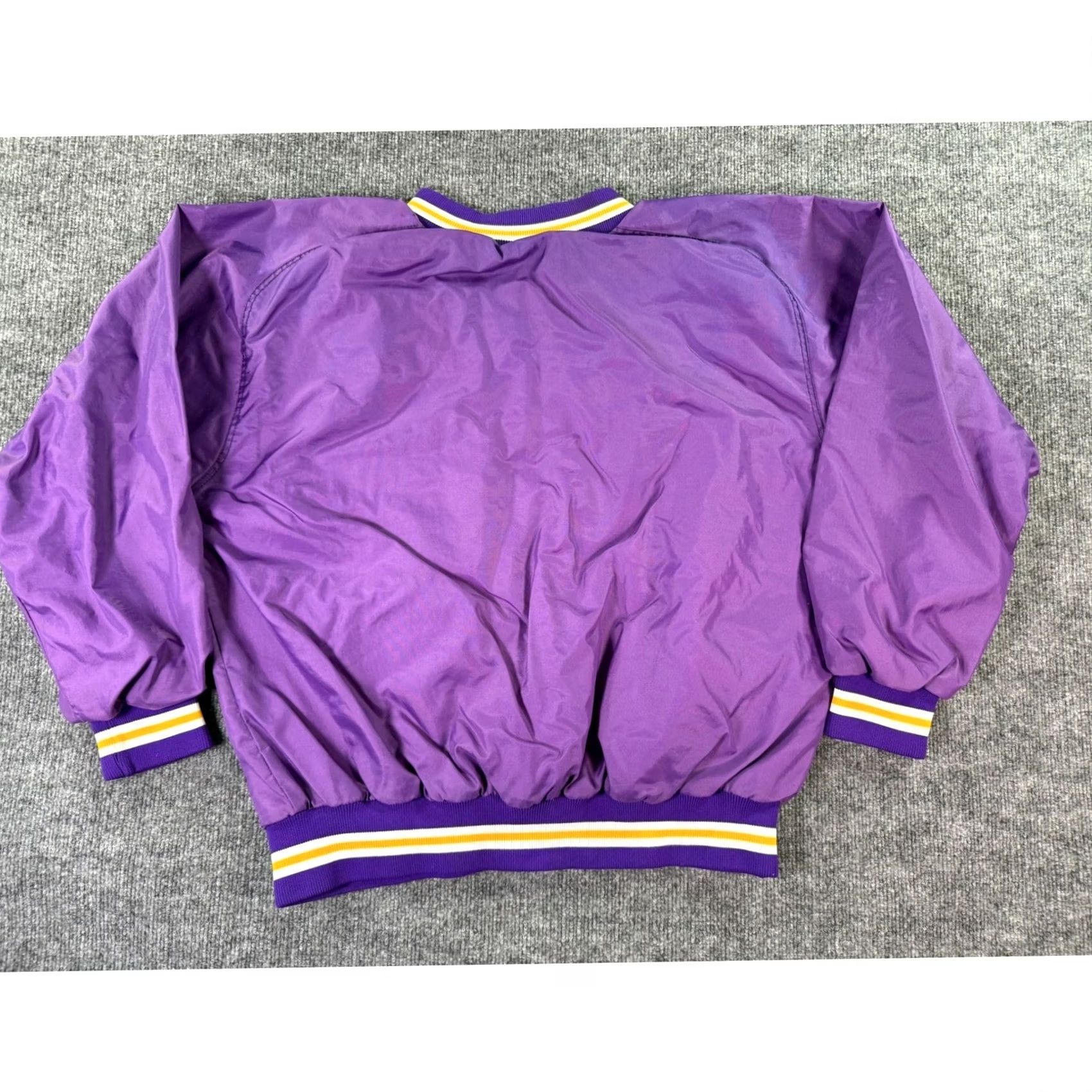 NFL Vintage Bike Windbreaker Mens Large Purple V-Neck Pullover NFL 80s Size US L / EU 52-54 / 3 - 5 Thumbnail