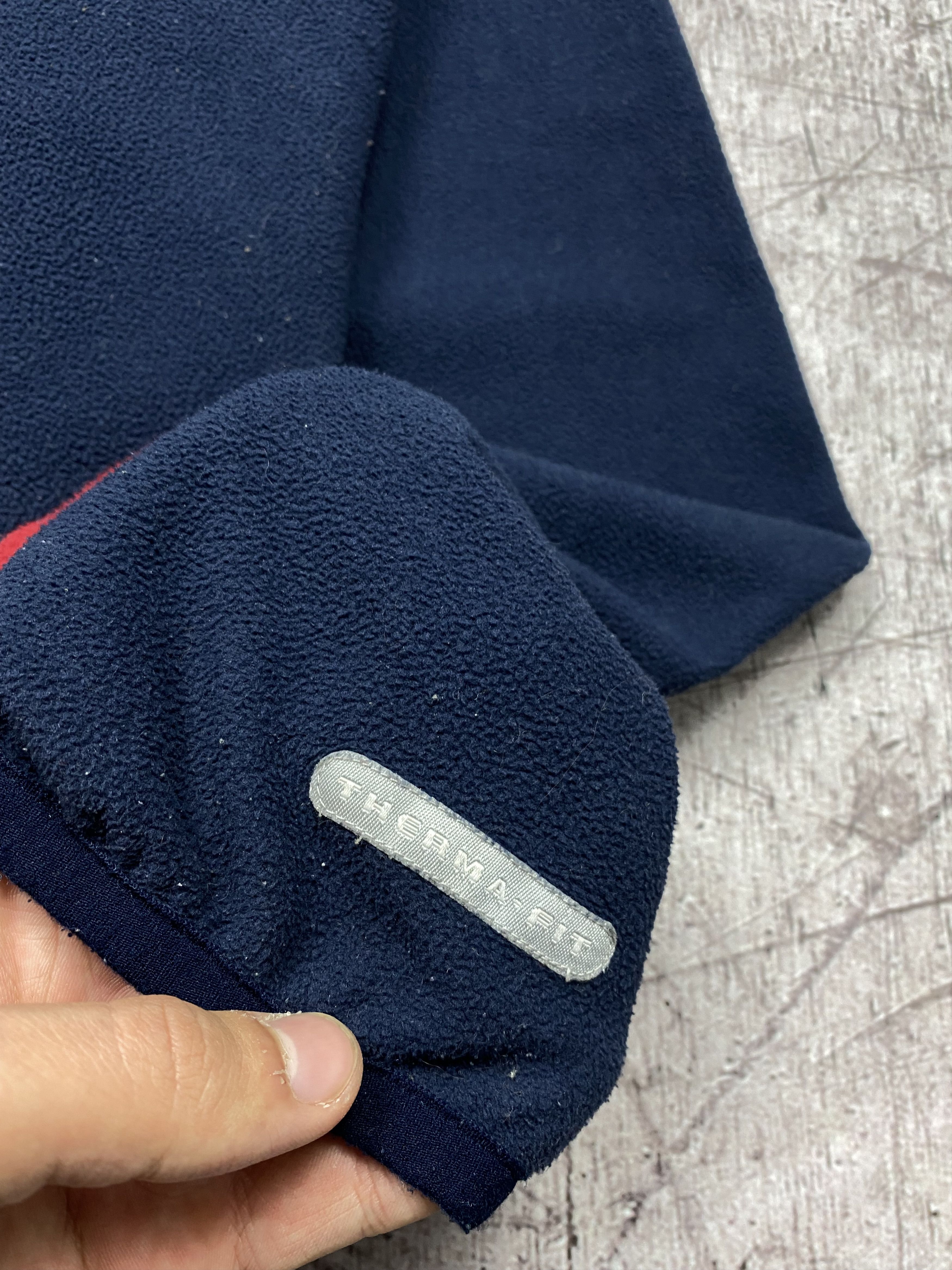 Nike Nike Chrismasiebdruck Vintage Mens Fleece Sweatshirt Size US L / EU 52-54 / 3 - 5 Thumbnail