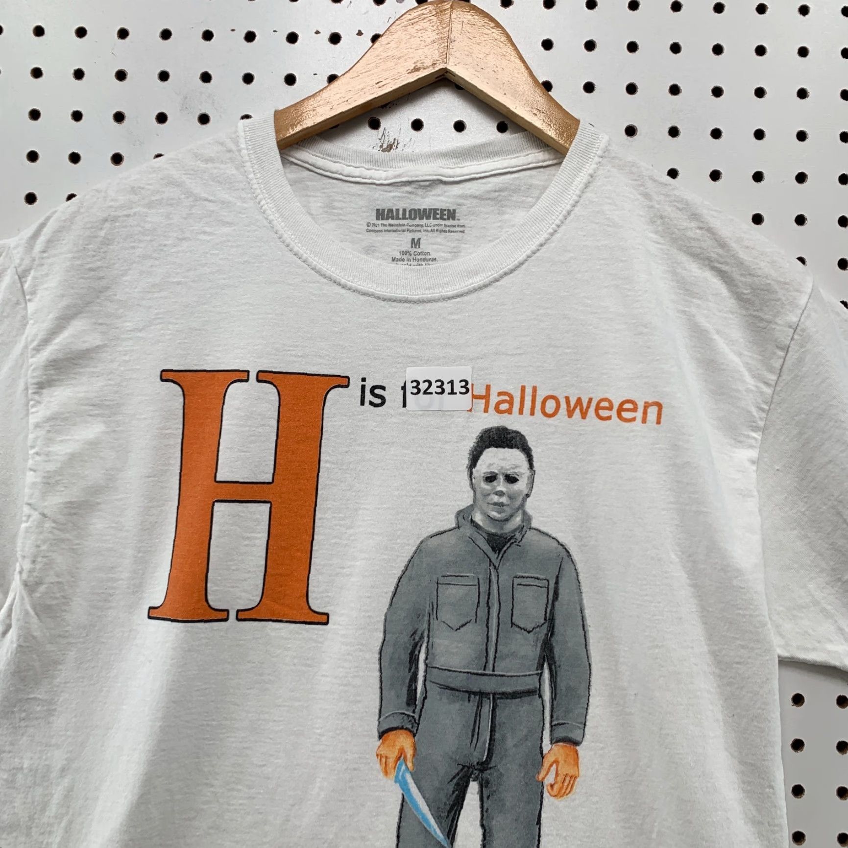 Vintage Halloween Movie Shirt Mens M White Orange Graphic Scary 19x27 Size US M / EU 48-50 / 2 - 7 Thumbnail