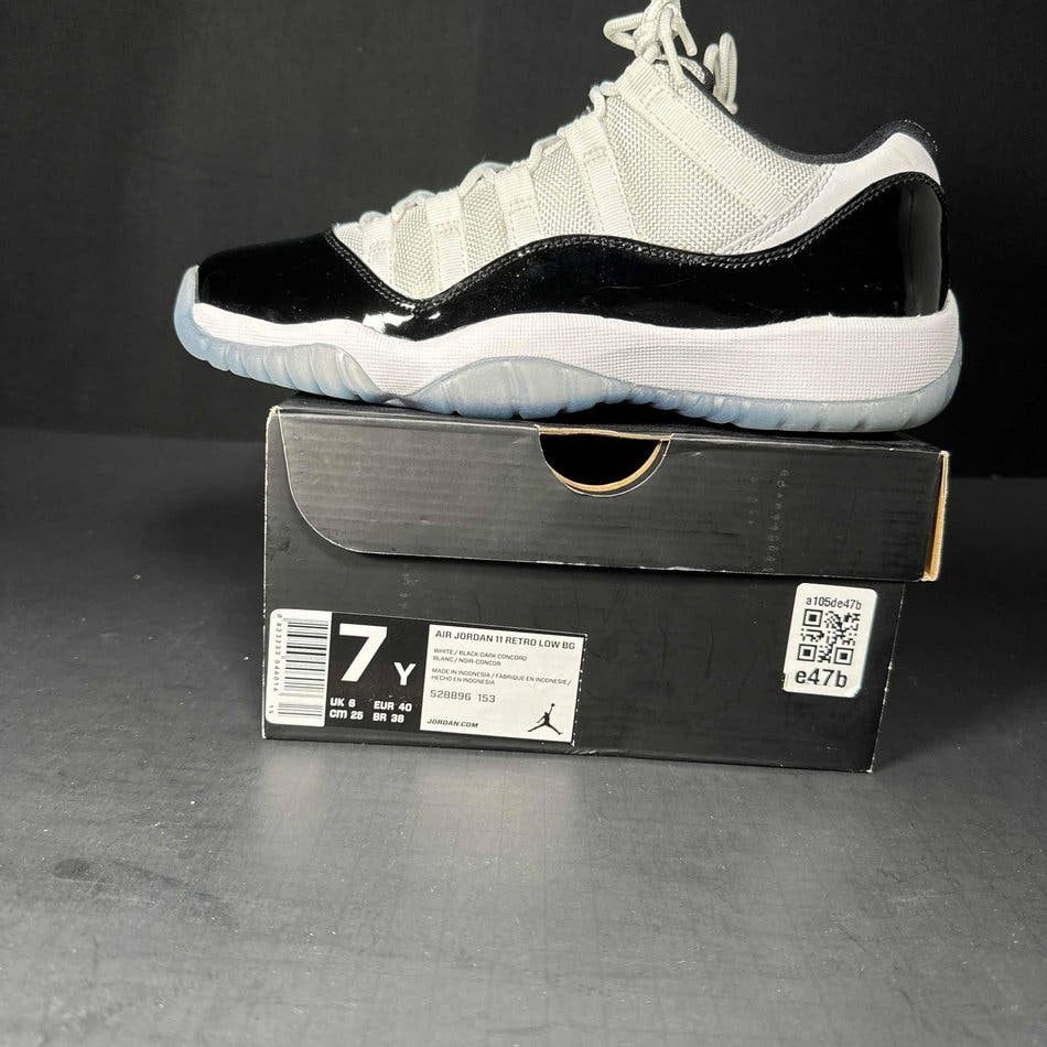 image of Air Jordan 11 Low Bg 'concord' White Mens Sneakers - Size 7