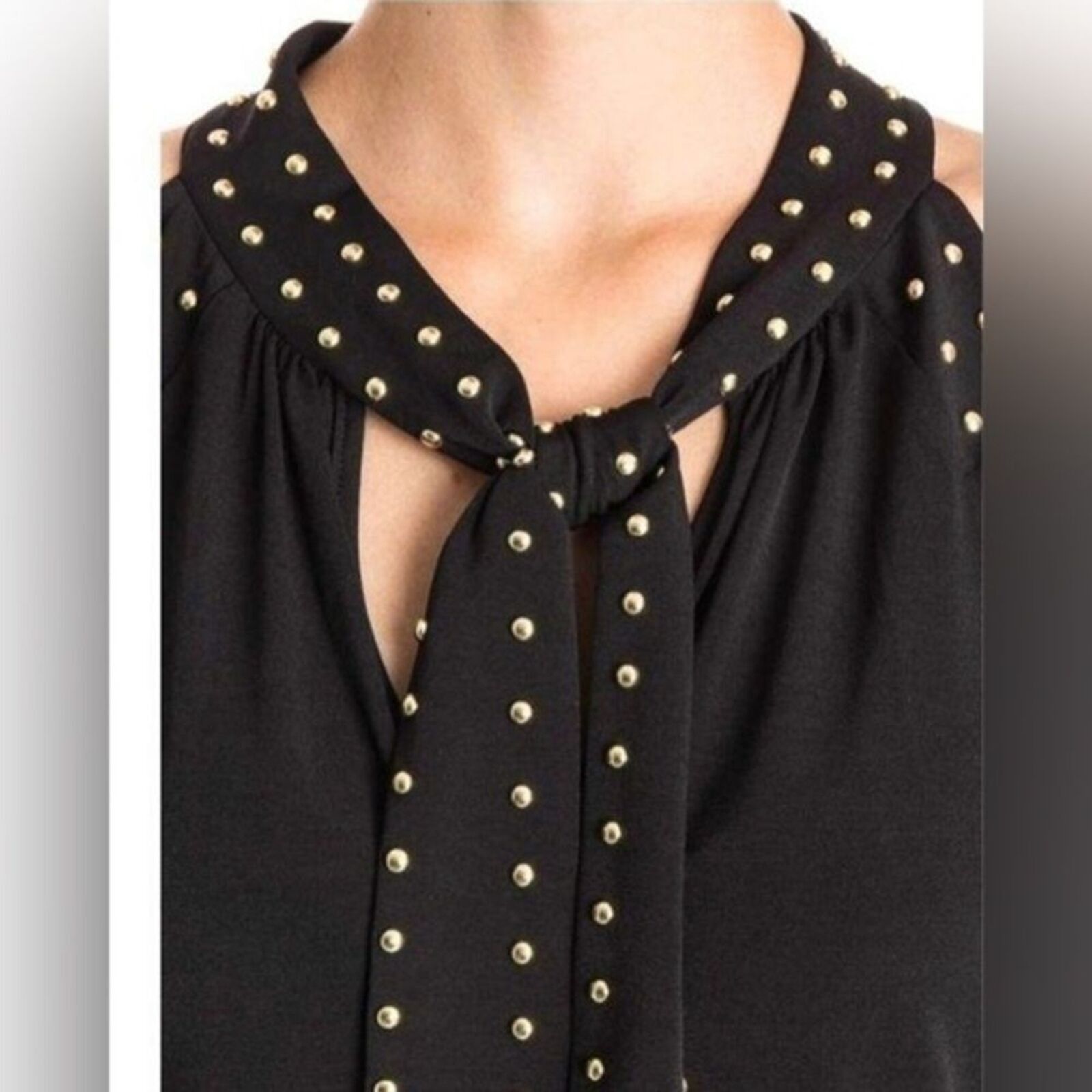 Michael Kors Michael Kors Cut out shoulders studded blouse size L NWT Size L / US 10 / IT 46 - 2 Thumbnail