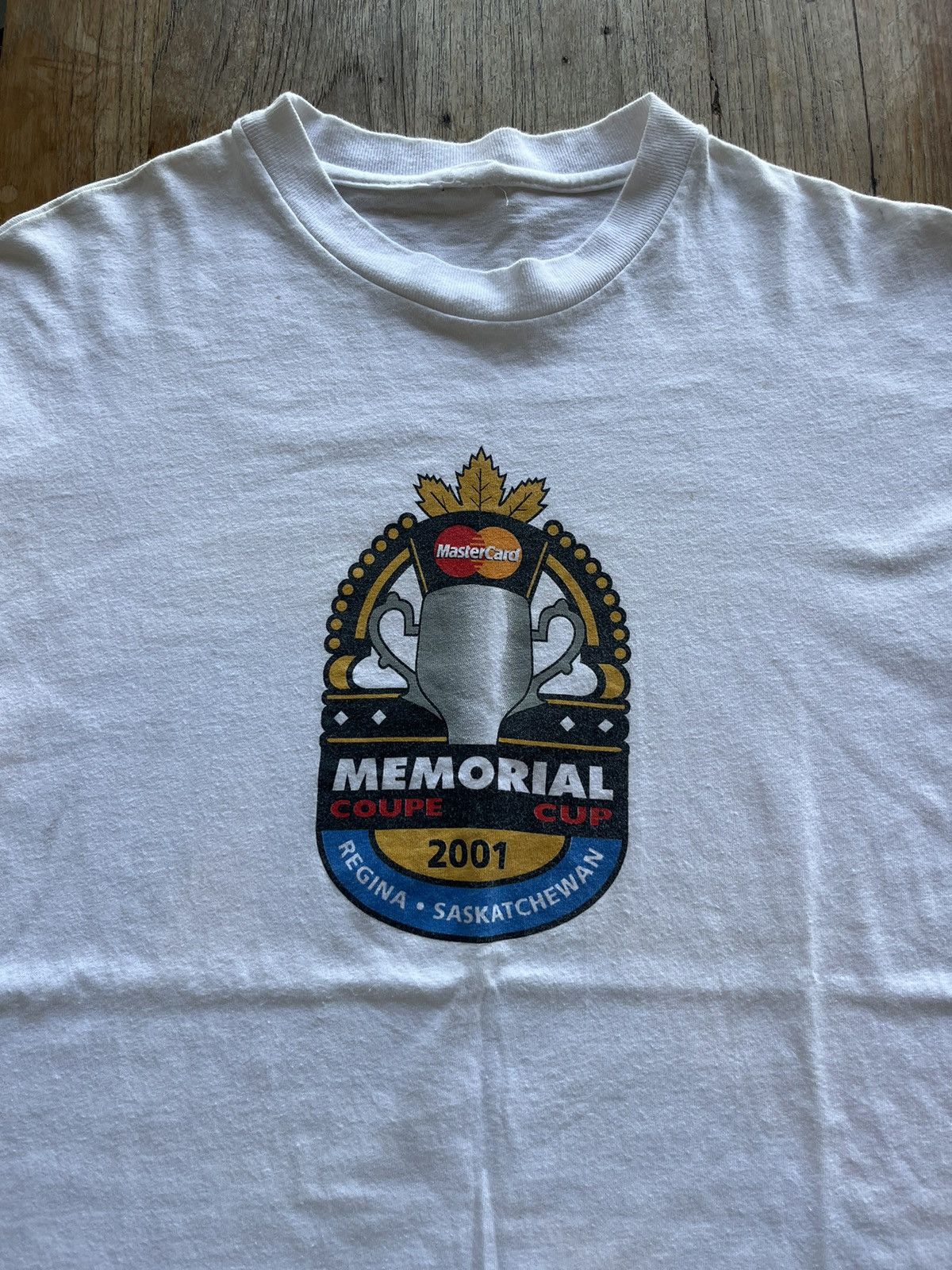 Vintage Vintage Master Card Memorial Coupe CUP 2001’s Tshirt Size US M / EU 48-50 / 2 - 3 Thumbnail