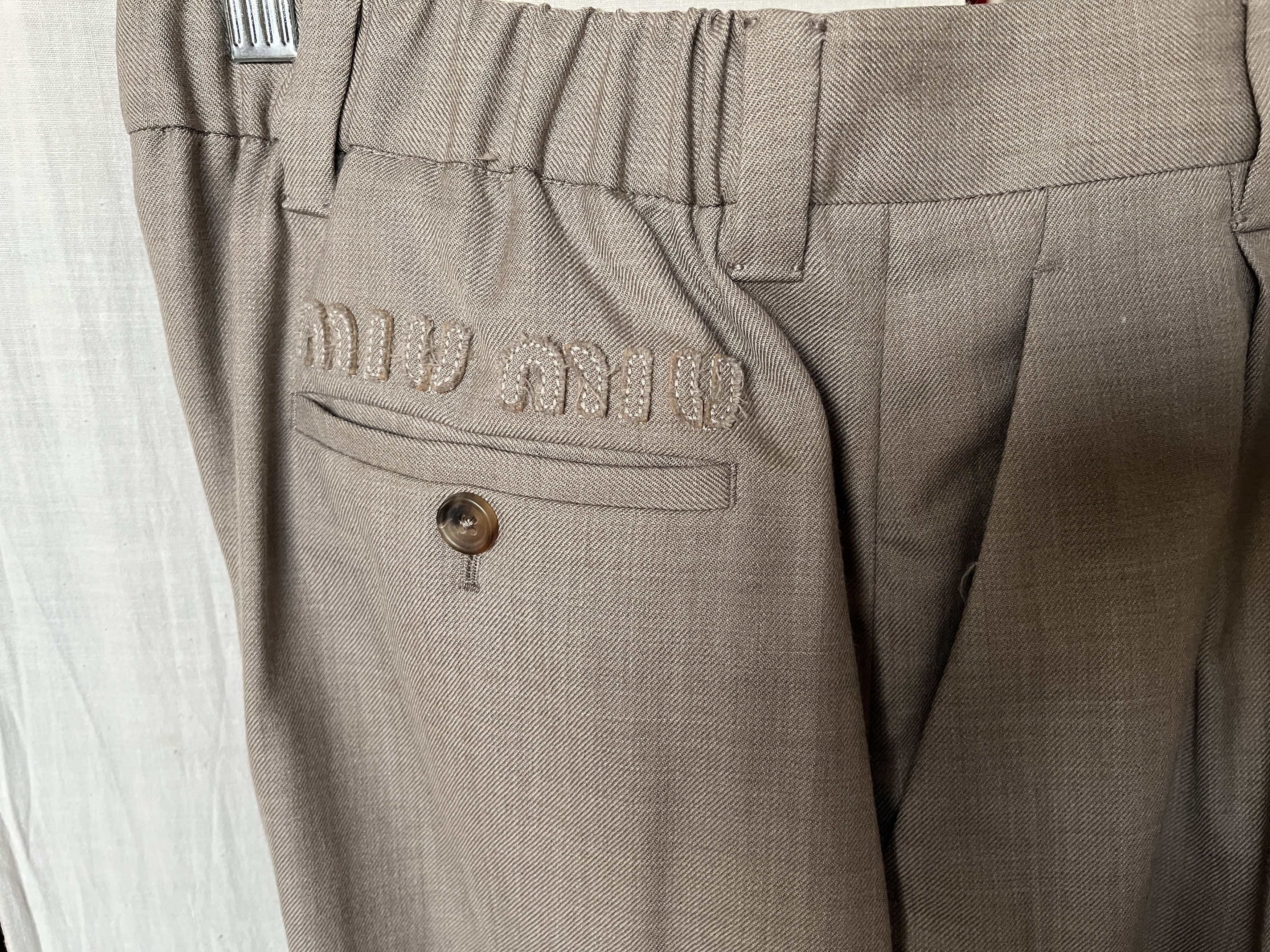 Miu Miu Miu Miu. Beige Wool Trousers. Medium/42 Size 28" / US 6 / IT 42 - 6 Thumbnail