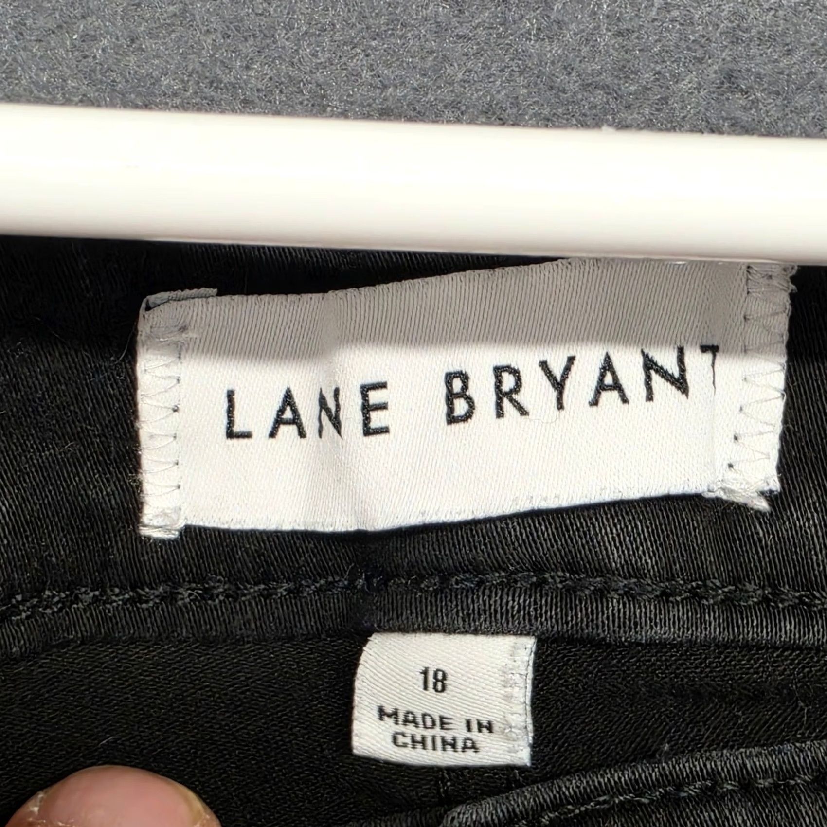 Vintage Lane Bryant Black High Rise Skinny Jeans Womens Plus Size 18 Flex Magic Waistband Jeans Size 40" / US 18 - 3 Thumbnail