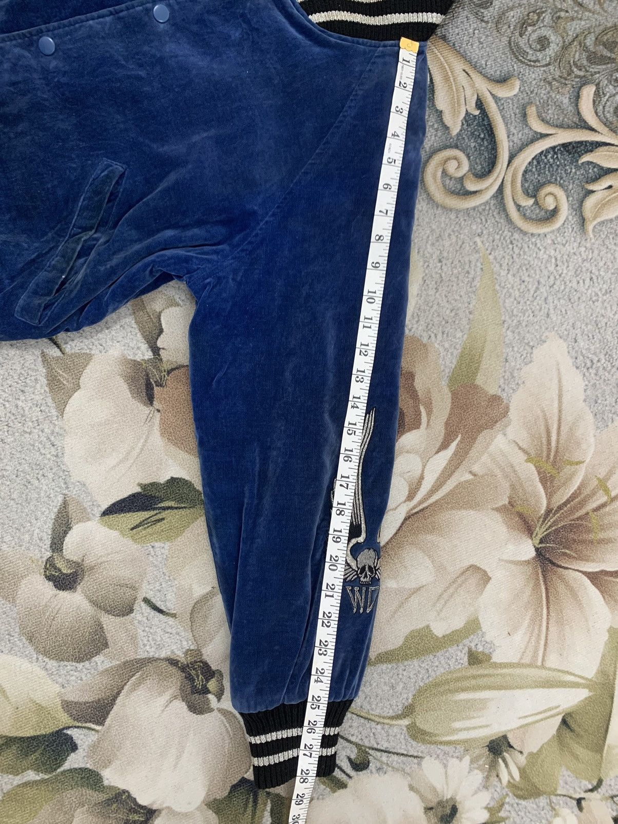 Japanese Brand × Velvet Wild Dancer Tokyo Harajuku Cool Blood Bros Velvet Like Jckt Size US L / EU 52-54 / 3 - 20 Thumbnail
