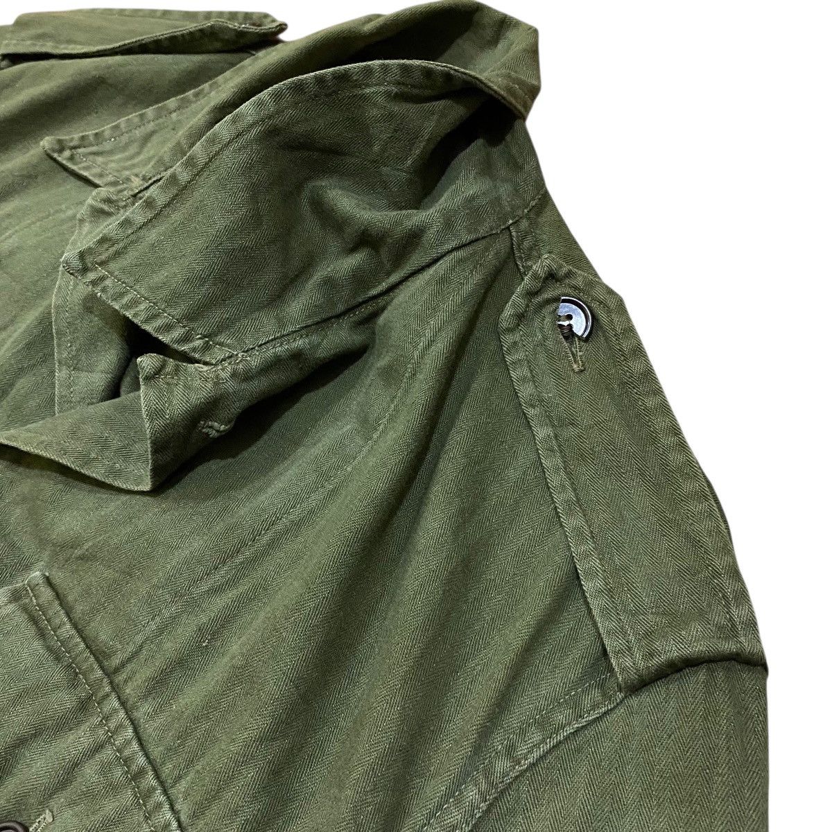 ☀️Vintage Dutch Army HBT field jacket in olive green
