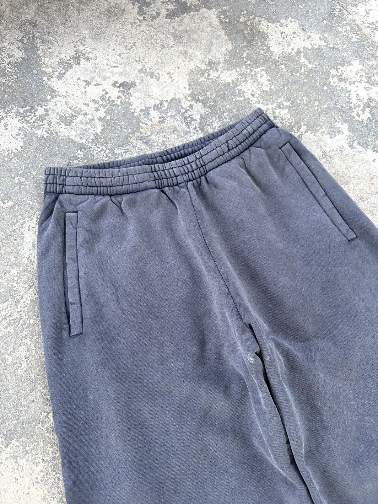 Balenciaga × Gap × Kanye West Yeezy Gap Wide Leg Double Layer Sweatpants Size US 34 / EU 50 - 3 Thumbnail