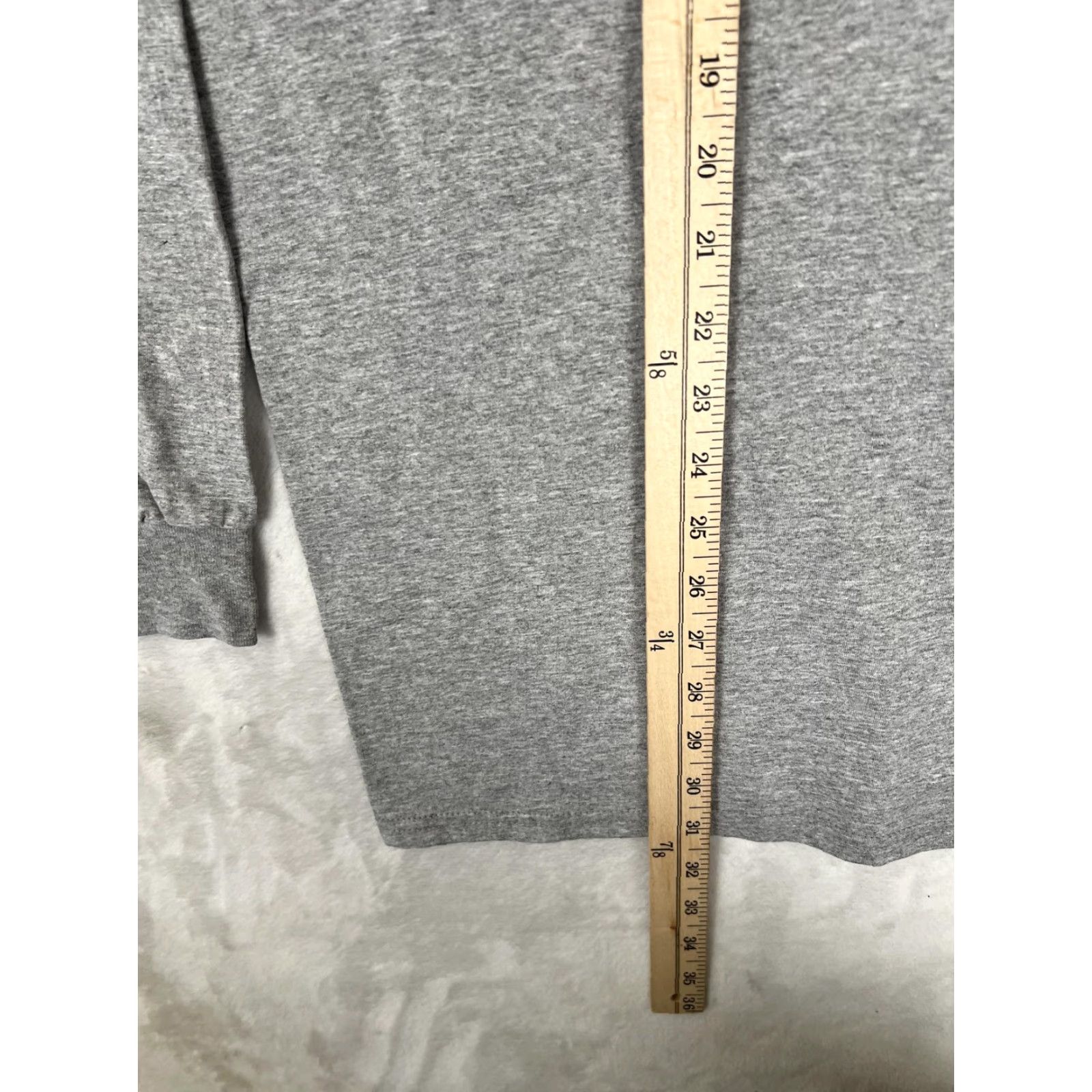 Fruit Of The Loom VINTAGE Alhambra Bulldogs Long Sleeve Shirt Mens 2XL Gray 90% cotton 10% polyester Crew Neck Graphic Print Size US XXL / EU 58 / 5 - 5 Thumbnail