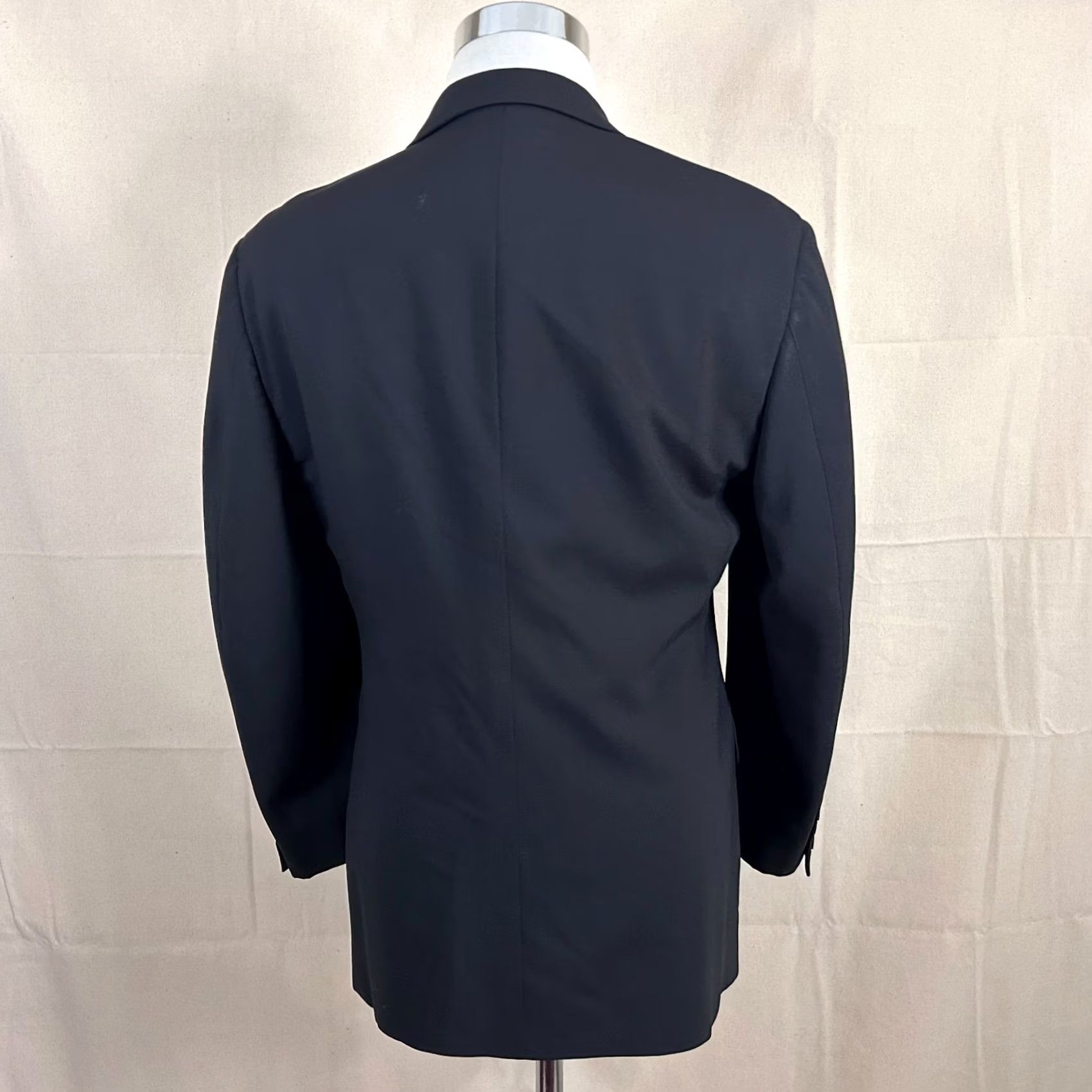 Brooks Brothers Brooks Brothers Sport Coat 38S Wool Black Three-Button Fully Lined Men Jacket Coat Notch Lapel 2 Piece Size US XS / EU 42 / 0 - 6 Thumbnail