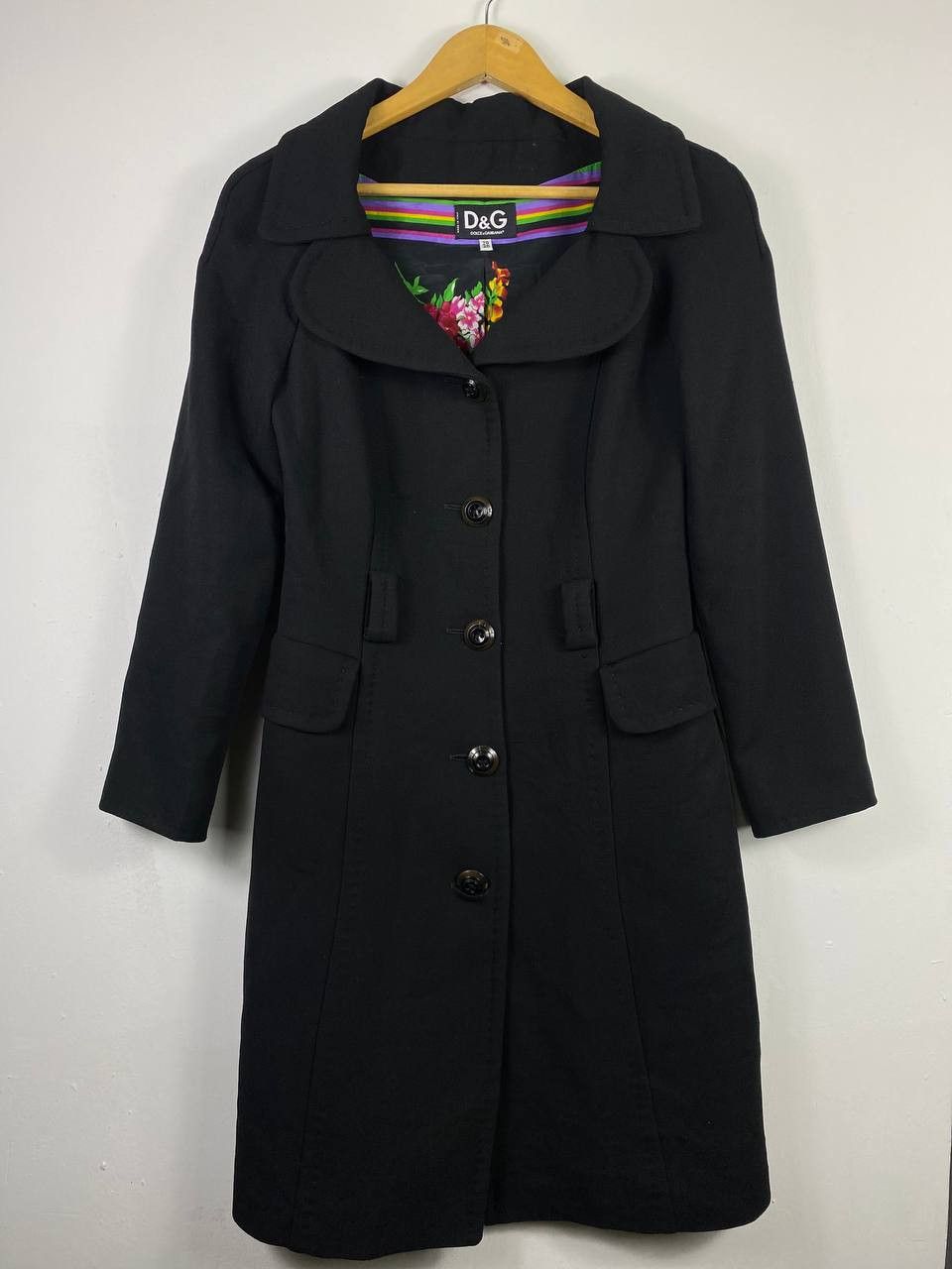 Dolce & Gabbana dolce and gabbana long wool jacket very nice design Size M / US 6-8 / IT 42-44 - 1 Thumbnail