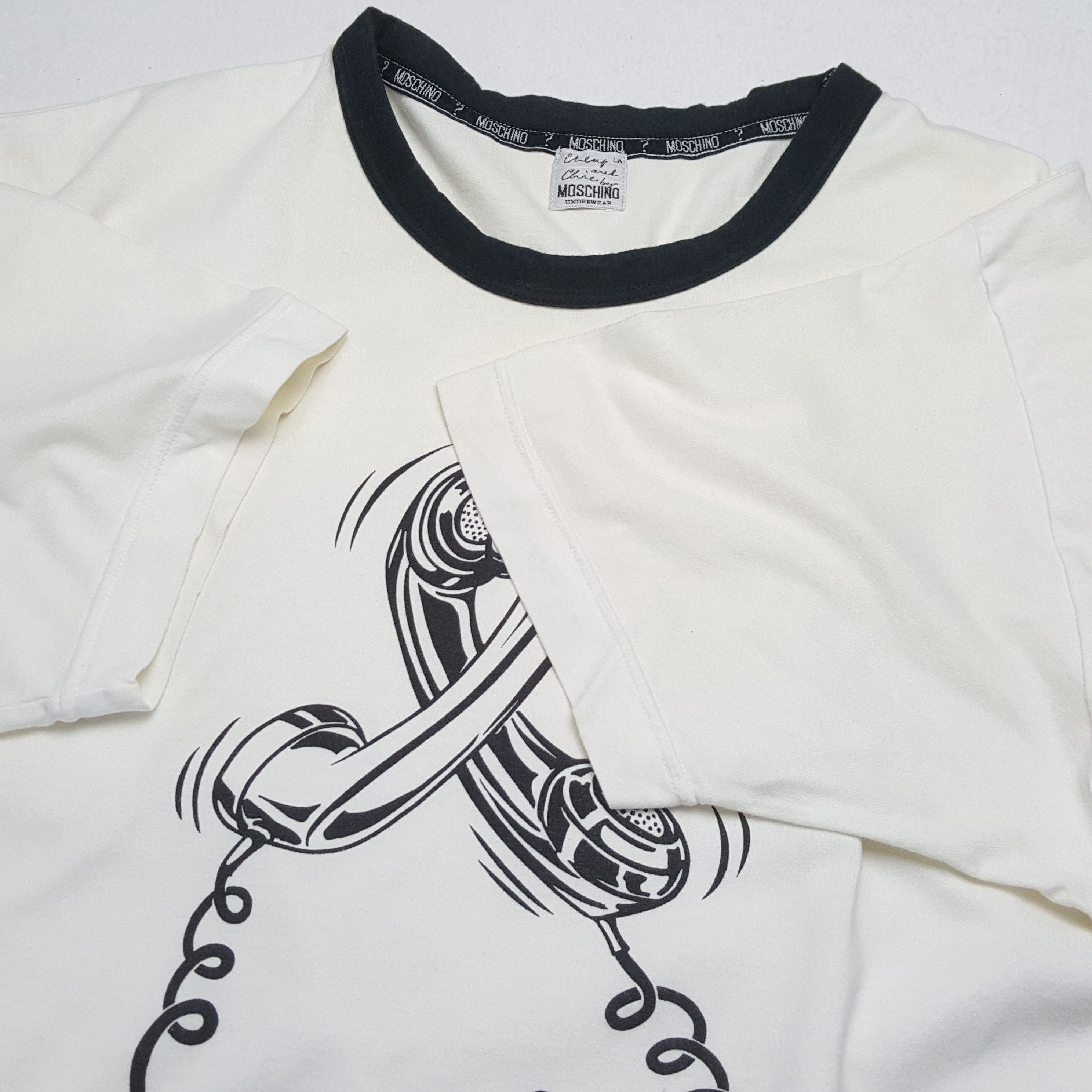 Japanese Brand × Moschino × Vintage Vintage MOSCHINO Japanese Fashion Brand T-Shirts Size US L / EU 52-54 / 3 - 6 Thumbnail