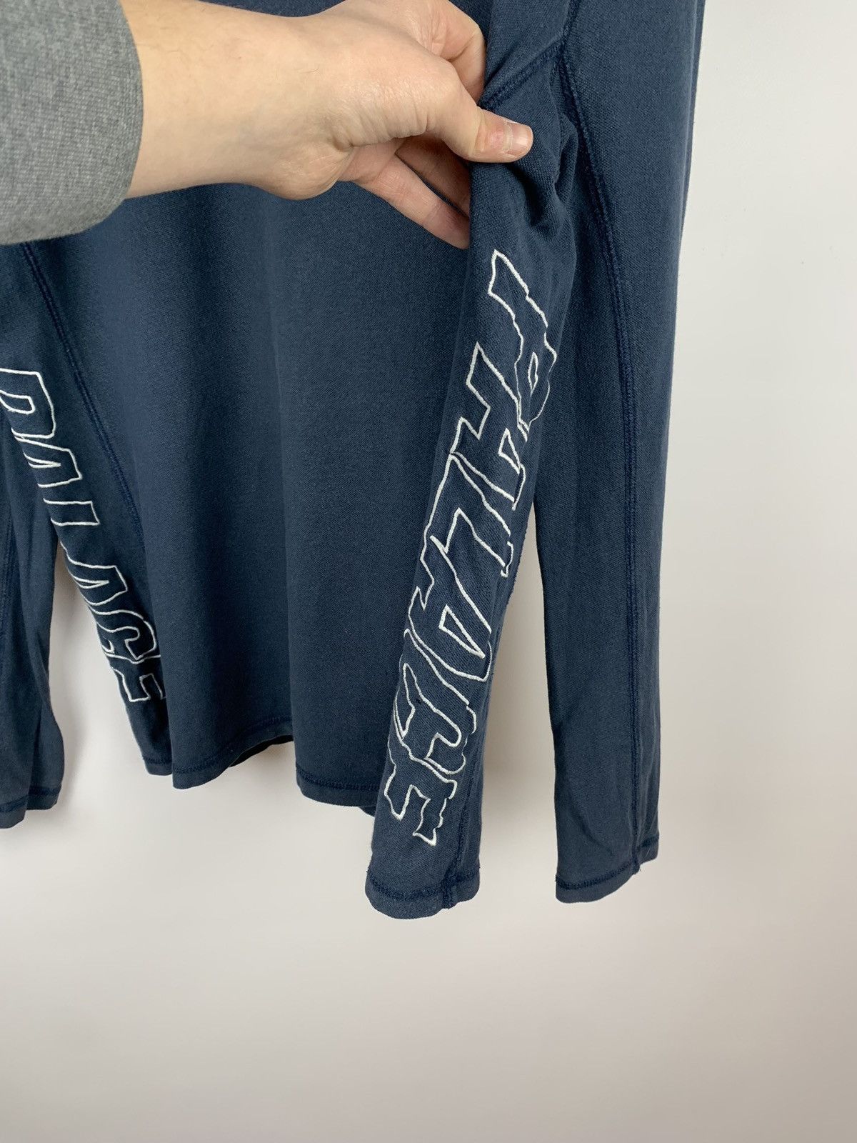 Palace Palace Long Sleeve T-Shirt Y2K Tee Embroidered logo faded Size US S / EU 44-46 / 1 - 4 Thumbnail