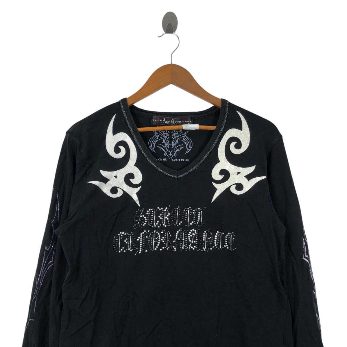 Japanese Brand Japanese Brand AGE CORE TATTOO Design y2k V Neck Shirt Size US L / EU 52-54 / 3 - 2 Thumbnail