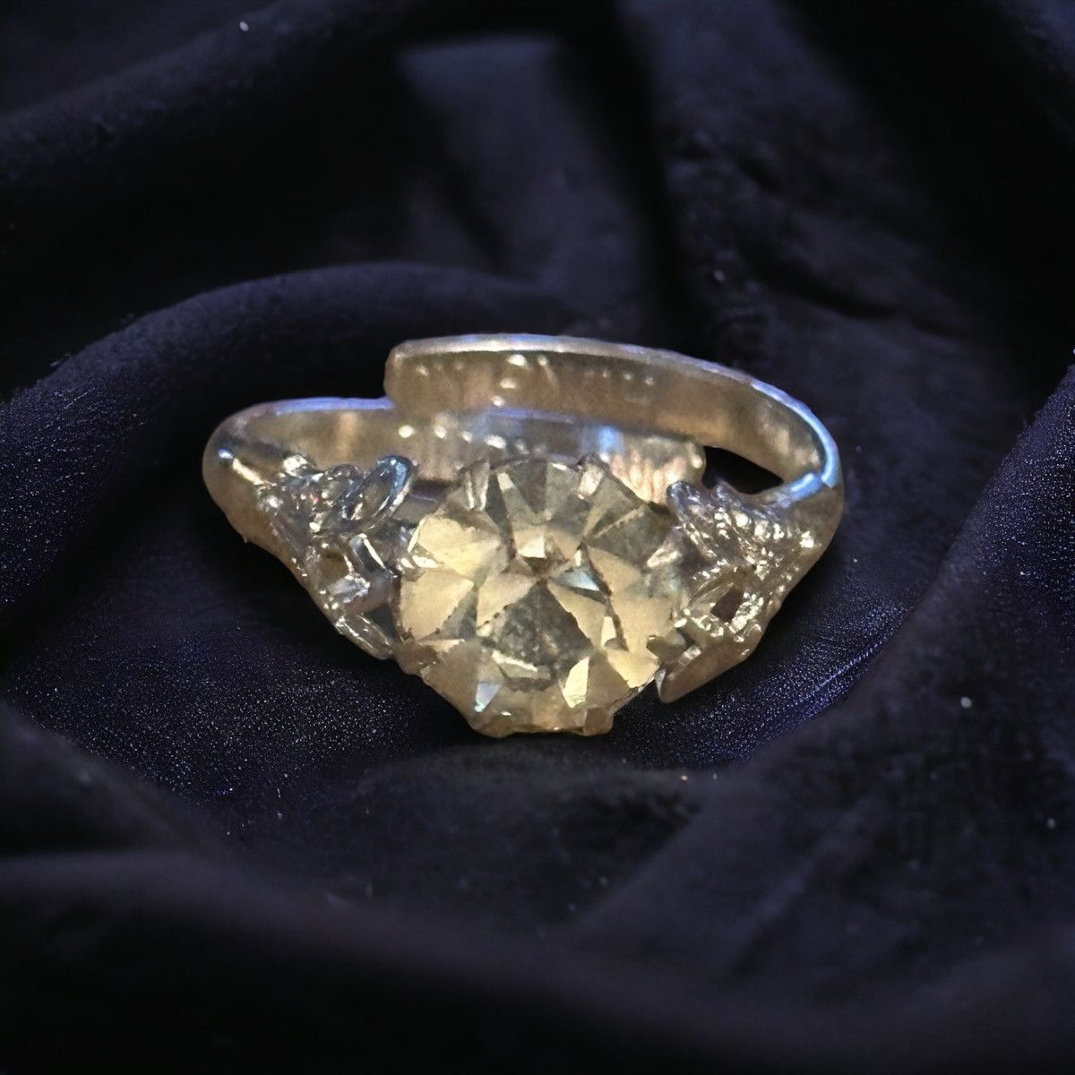 Vintage Vintage silver tone solitaire rhinestone ring Size ONE SIZE - 1 Thumbnail