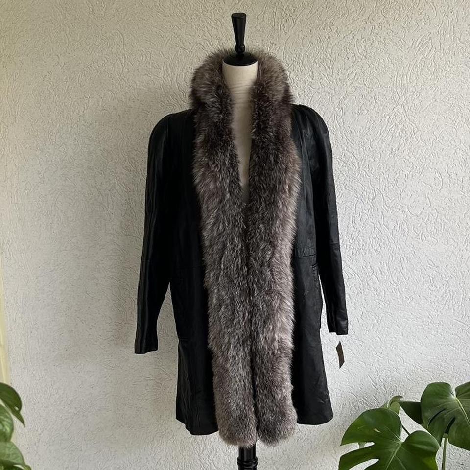 image of Vintage 1980’S Leather Trench With Silver Fox Fur Collar in Black, Women's (Size Small)