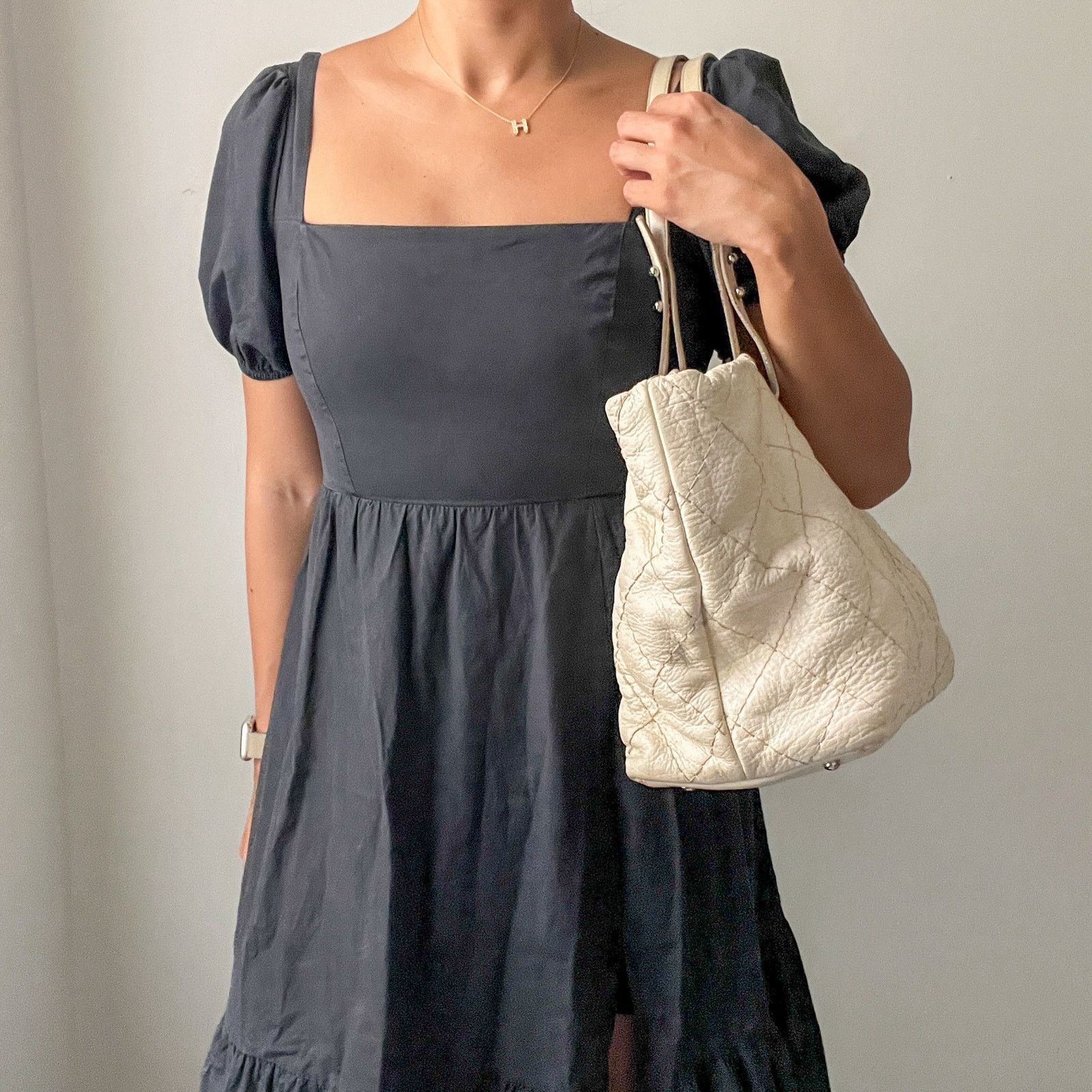 Chanel CHANEL On the Road Cream Leather Large Tote Size ONE SIZE - 13 Thumbnail