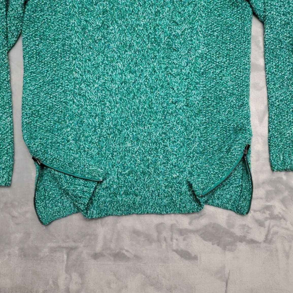 Talbots VINTAGE Talbots Sweater Womens PS Green Merino Wool Blend Cable Knit Side Zip Pullover Crew Neck Long Sleeve Solid 90s Womens Size S / US 4 / IT 40 - 5 Thumbnail