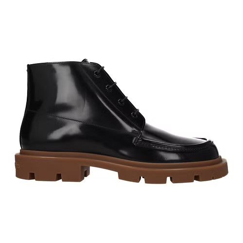 ob1o1e0424 Ankle Boots in Black