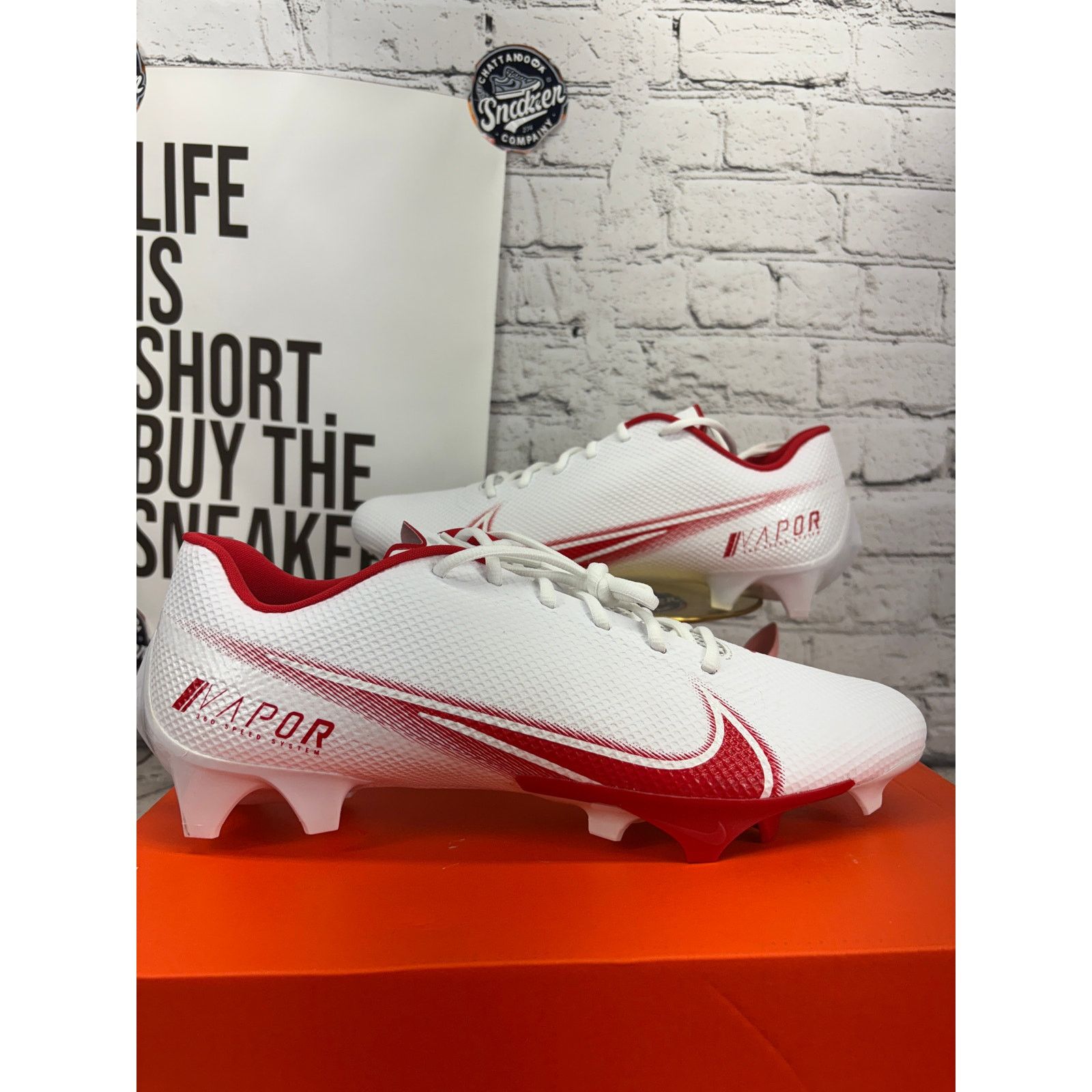 Nike Nike Vapor Edge Speed 360 NFL Football Cleats Men 13.5 Red Size US 13 / EU 46 - 1 Thumbnail