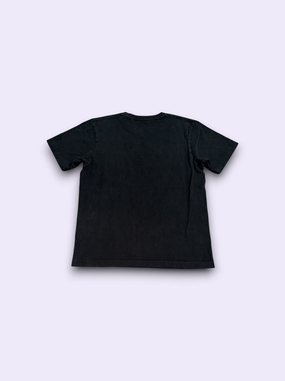 Kaws Kaws x Peanuts snoopy embroidered patch logo pocket t-shirt Size US S / EU 44-46 / 1 - 3 Thumbnail