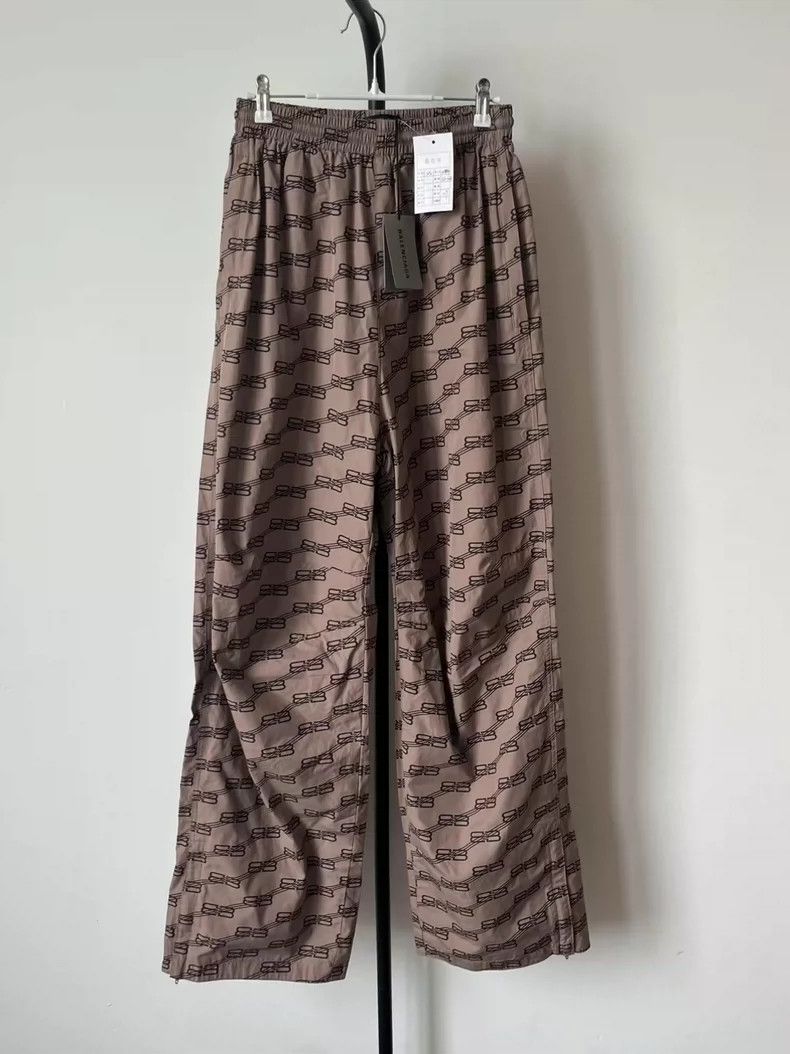 Balenciaga Balenciaga size XS Letter Logo Full Print Straight Leg Cas Size US 27 - 1 Thumbnail