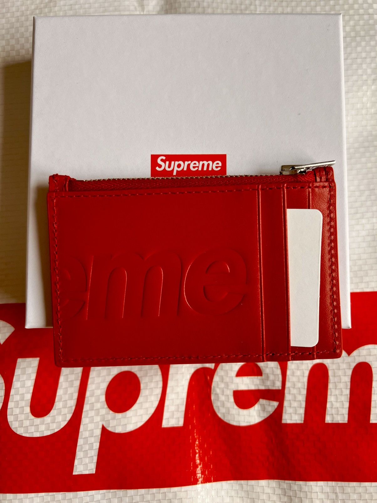 Supreme SUPREME Leather zip card holder Wallet red calfskin logo Size ONE SIZE - 13 Thumbnail