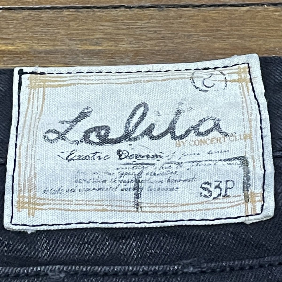 Japanese Brand Very Rare Vintage Japanese Brand Lolita Waxed Jeans 1990s Size US 30 / EU 46 - 9 Thumbnail
