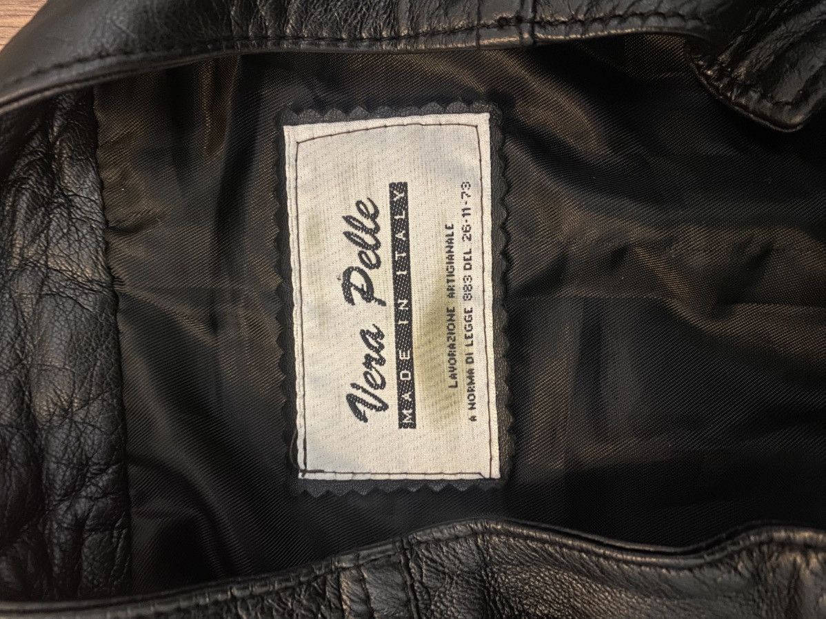 Vera Pelle Vera Pelle Vintage genuine leather jacket made in Italy. Size US M / EU 48-50 / 2 - 4 Thumbnail