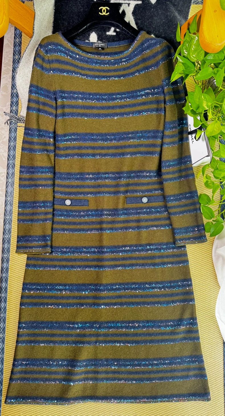 Chanel Chanel Spring Summer Sequin Dress- DMC Size US 38 / EU 54 - 1 Thumbnail