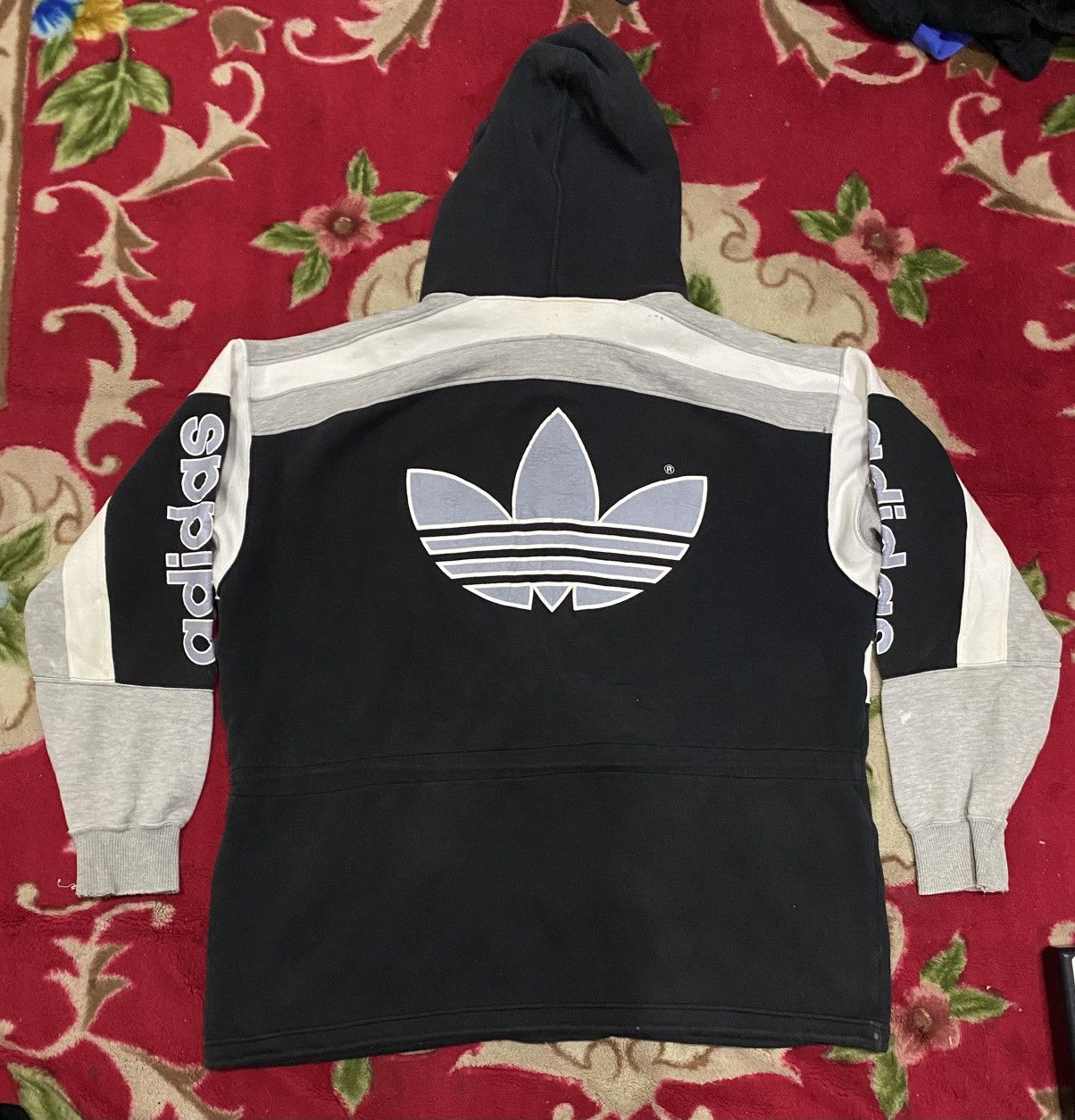 Adidas Vintage Adidas Hoodie Big Logo Pullover Sweatshirt Hoodie Size US L / EU 52-54 / 3 - 2 Thumbnail