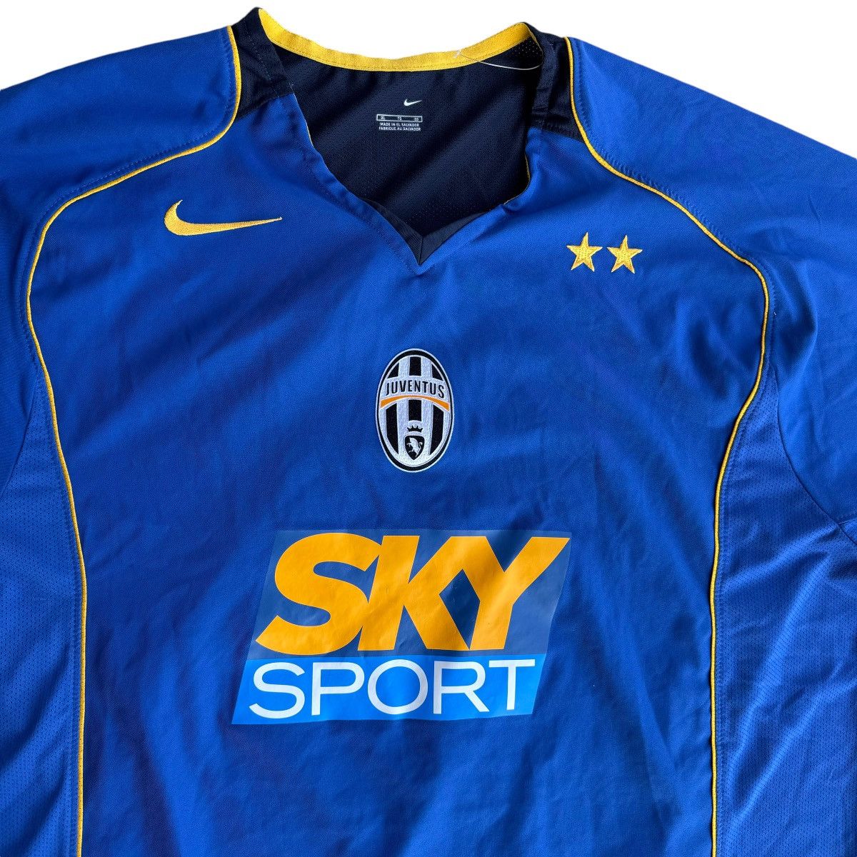 Nike JUVENTUS FC 2004-05 AWAY NIKE JERSEY SOCCER VINTAGE SIZE XL Size US XL / EU 56 / 4 - 3 Thumbnail