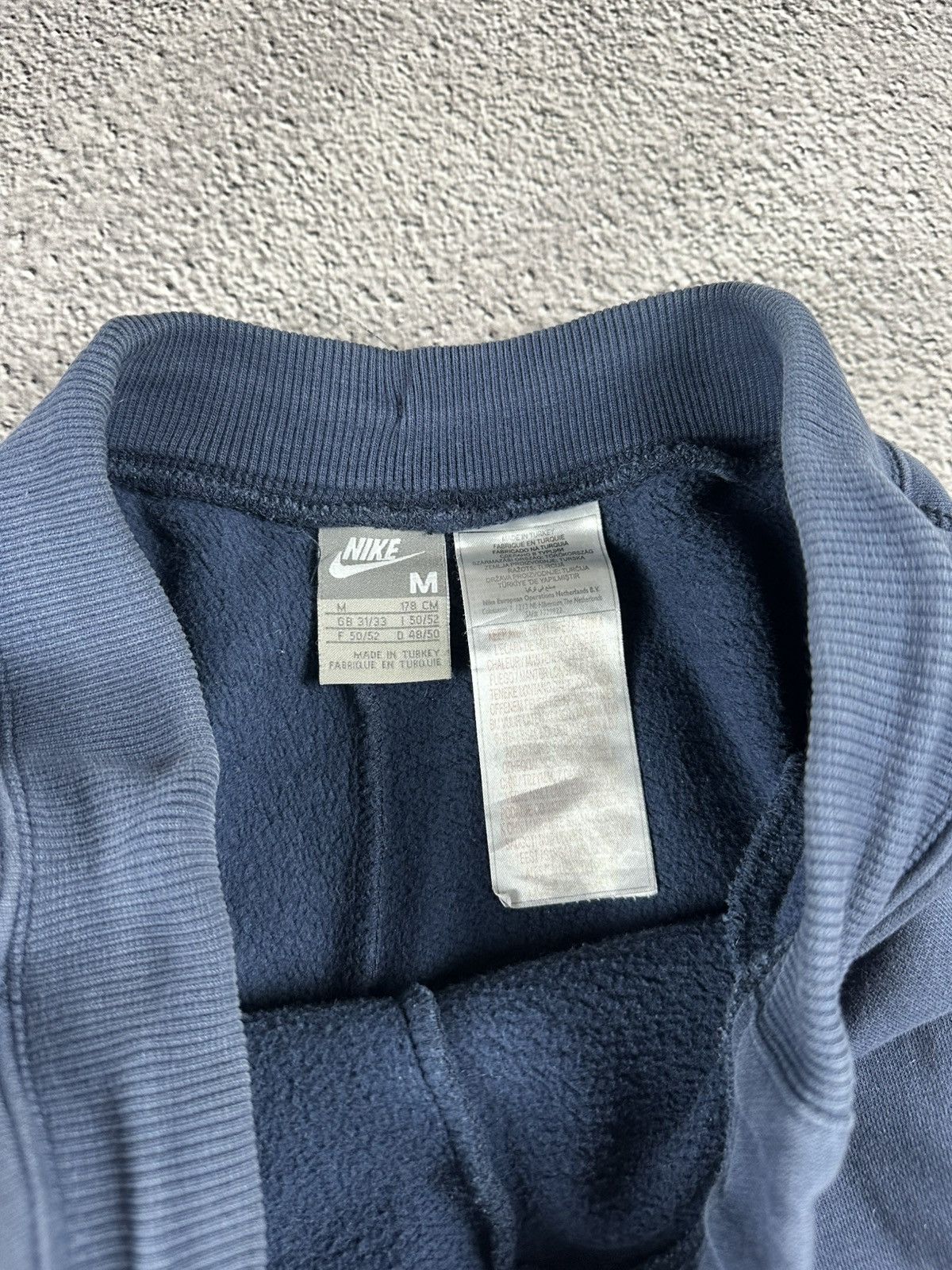 Nike Vintage Nike Wide Leg Fleece Baggy Sweatpants Navy Blue Size 30" / US 8 / IT 44 - 9 Thumbnail