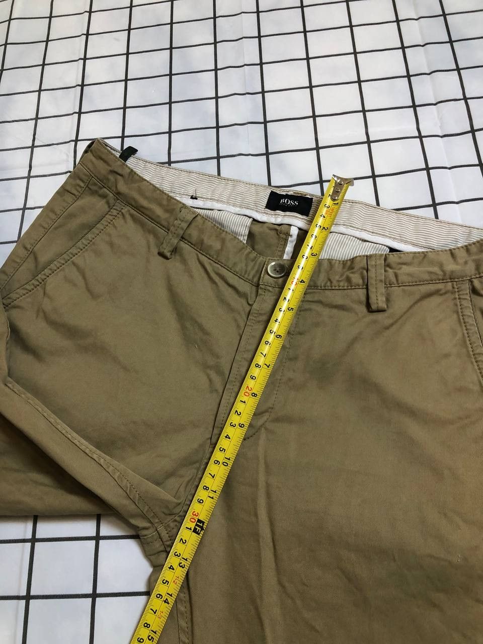 Hugo Boss HUGO Boss Sand Straight Leg Chino Size US 32 / EU 48 - 11 Thumbnail