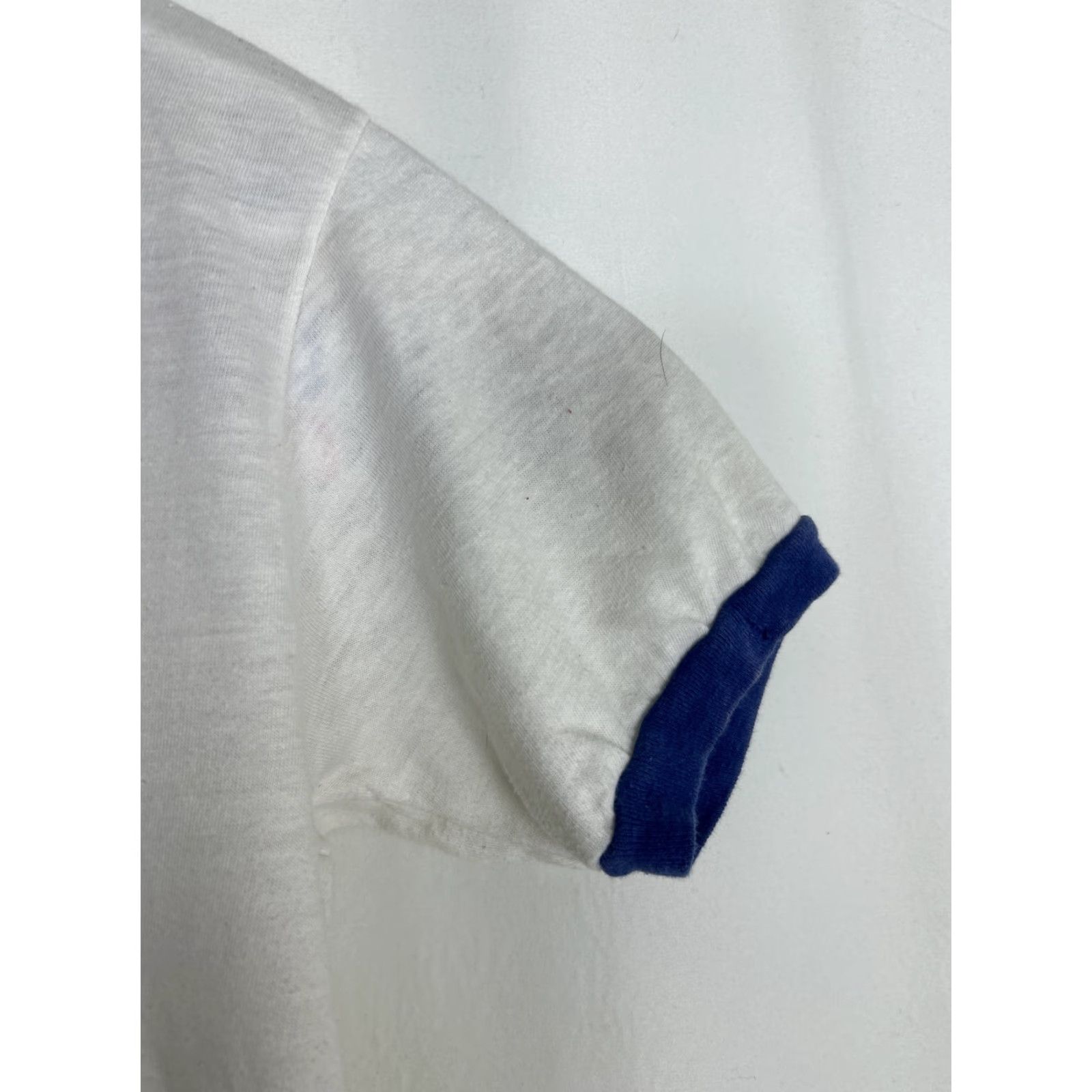 Vintage VINTAGE Short Sleeve T Shirt Creighton Army ROTC White Blue Mens S Small Single Stitch Army 90s? Size US S / EU 44-46 / 1 - 7 Thumbnail