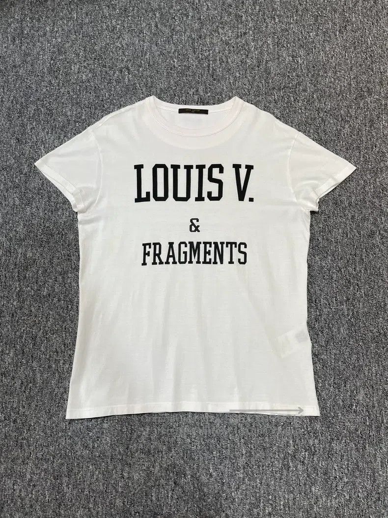 Louis Vuitton Louis Vuitton short sleeves Size US XS / EU 42 / 0 - 1 Thumbnail