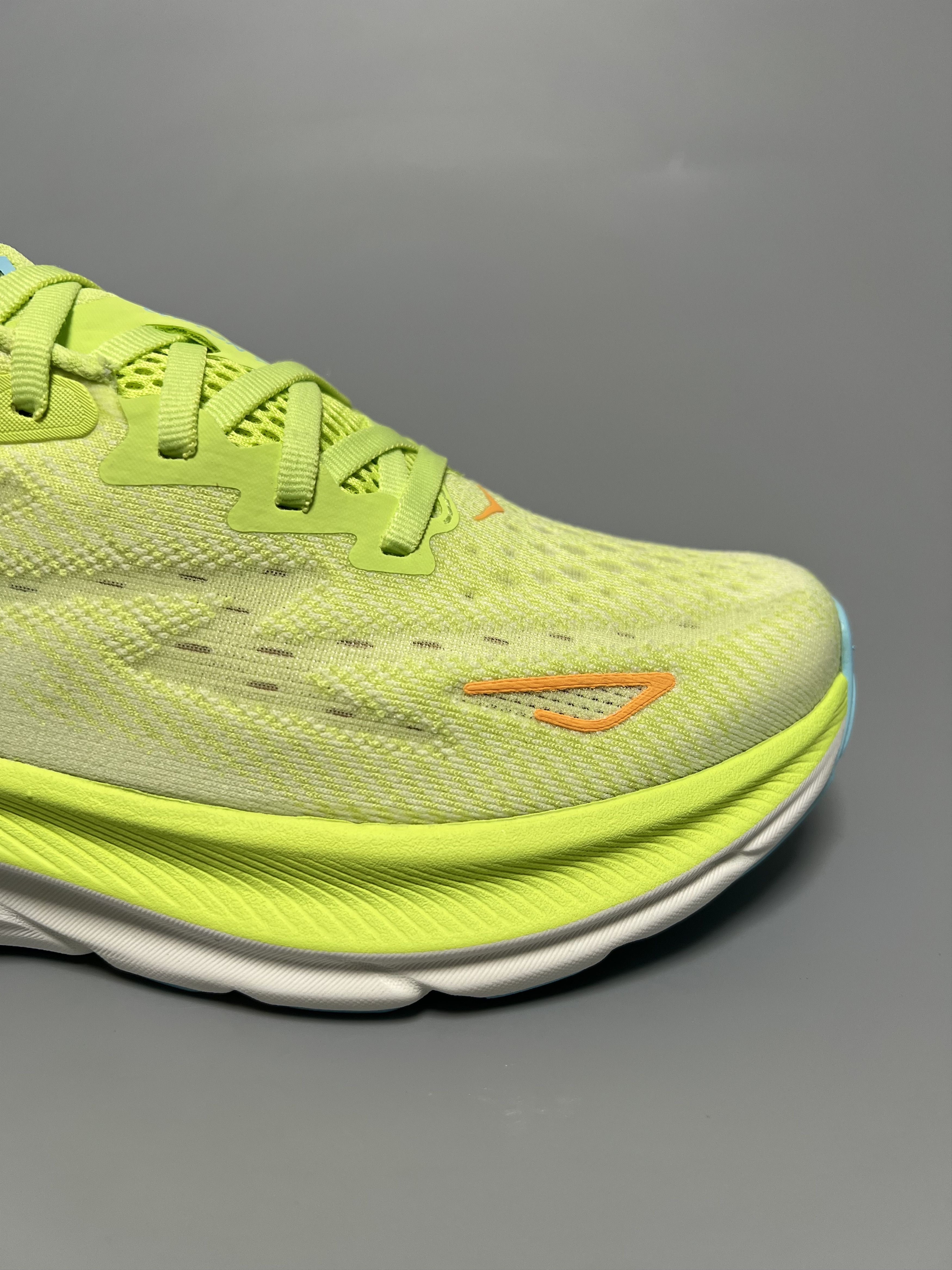 Hoka 7B Hoka One One Clifton 9 Running Shoes Walking Gym Size US 7 / IT 37 - 14 Thumbnail