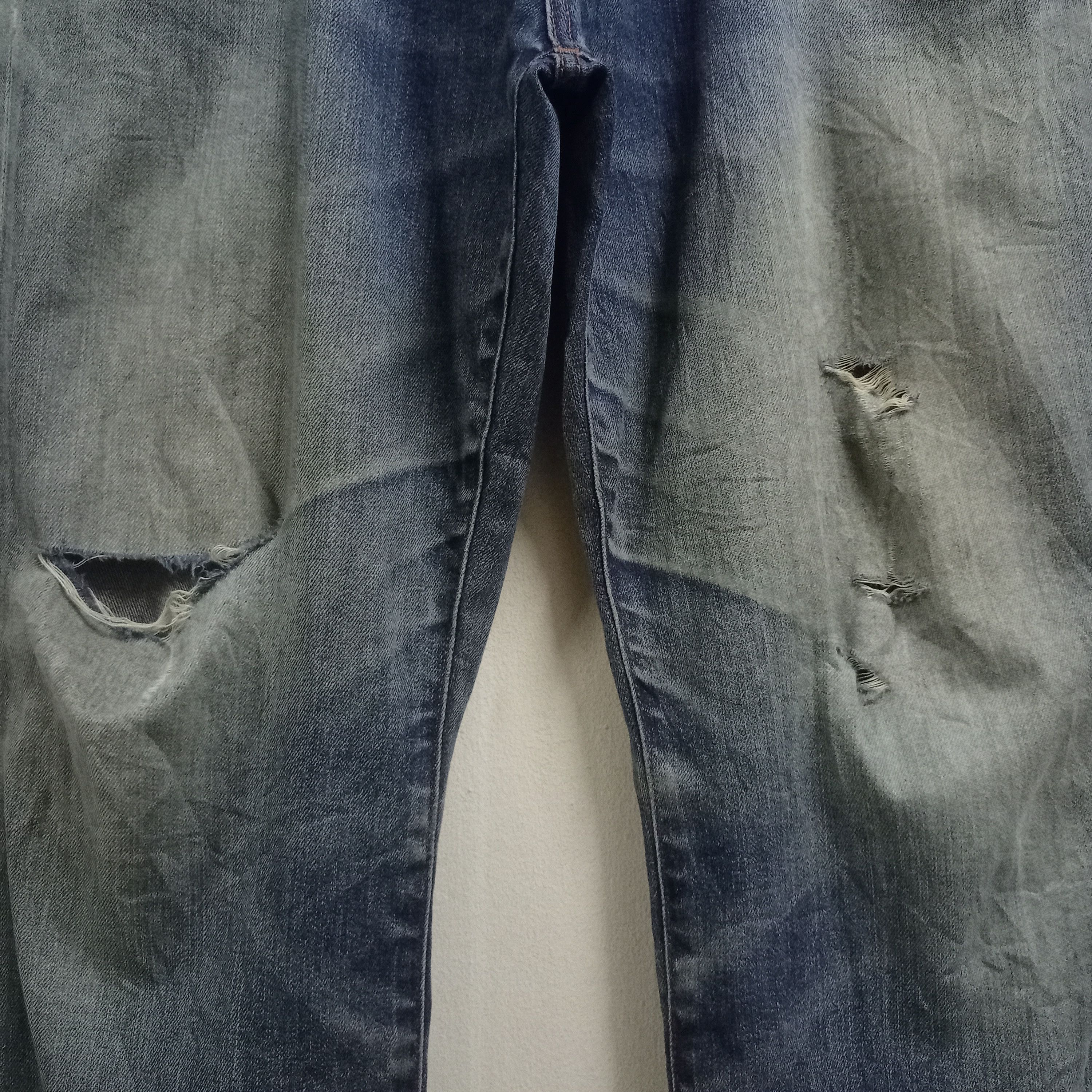 Japanese Brand × Uniqlo Vintage Japanese Uniqlo Mud Wash Baggy Jeans 35x29 Size US 35 - 5 Thumbnail