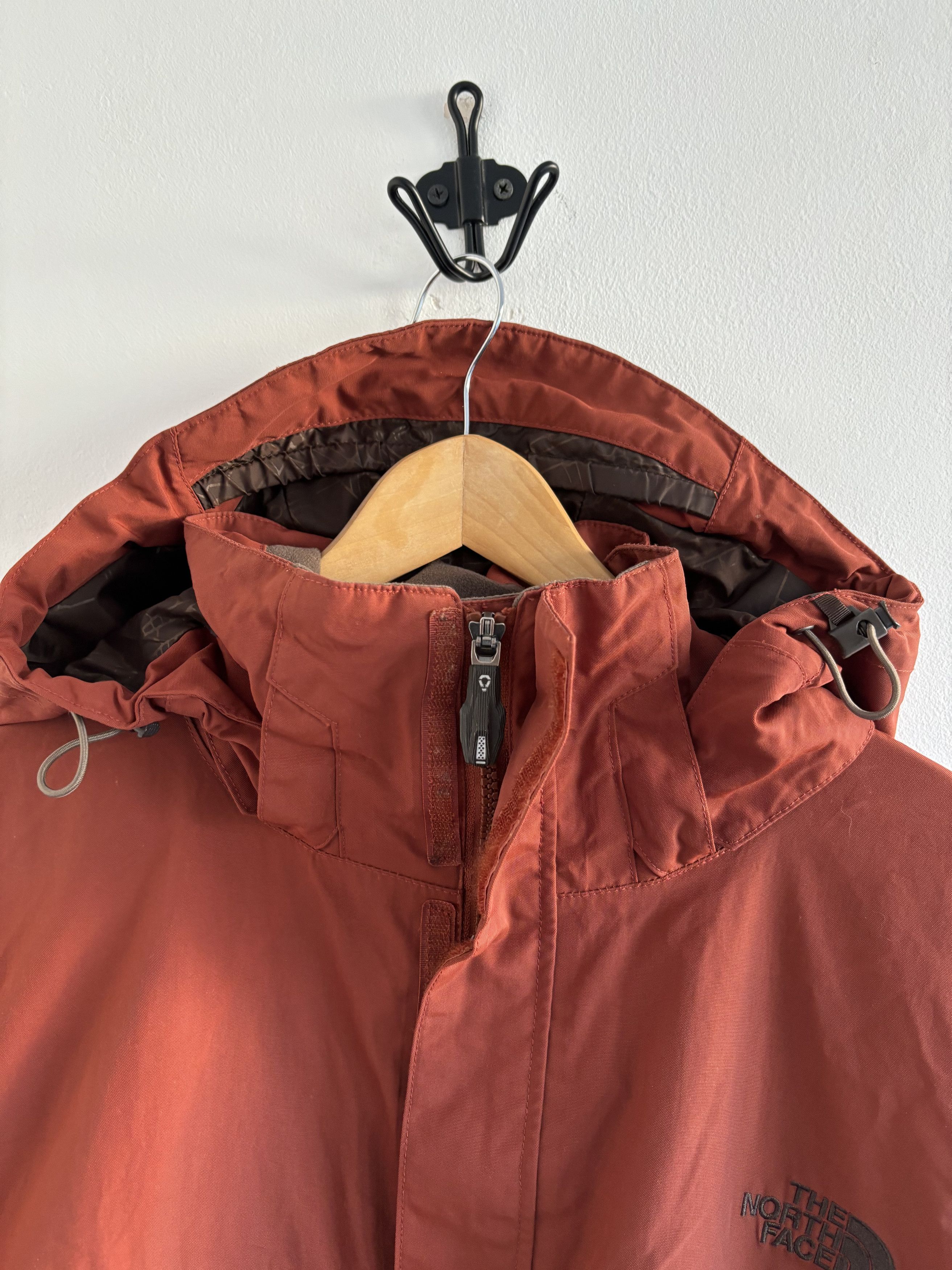 The North Face Vintage The North Face 90s Cryptic Snow Jacket Size US L / EU 52-54 / 3 - 9 Thumbnail