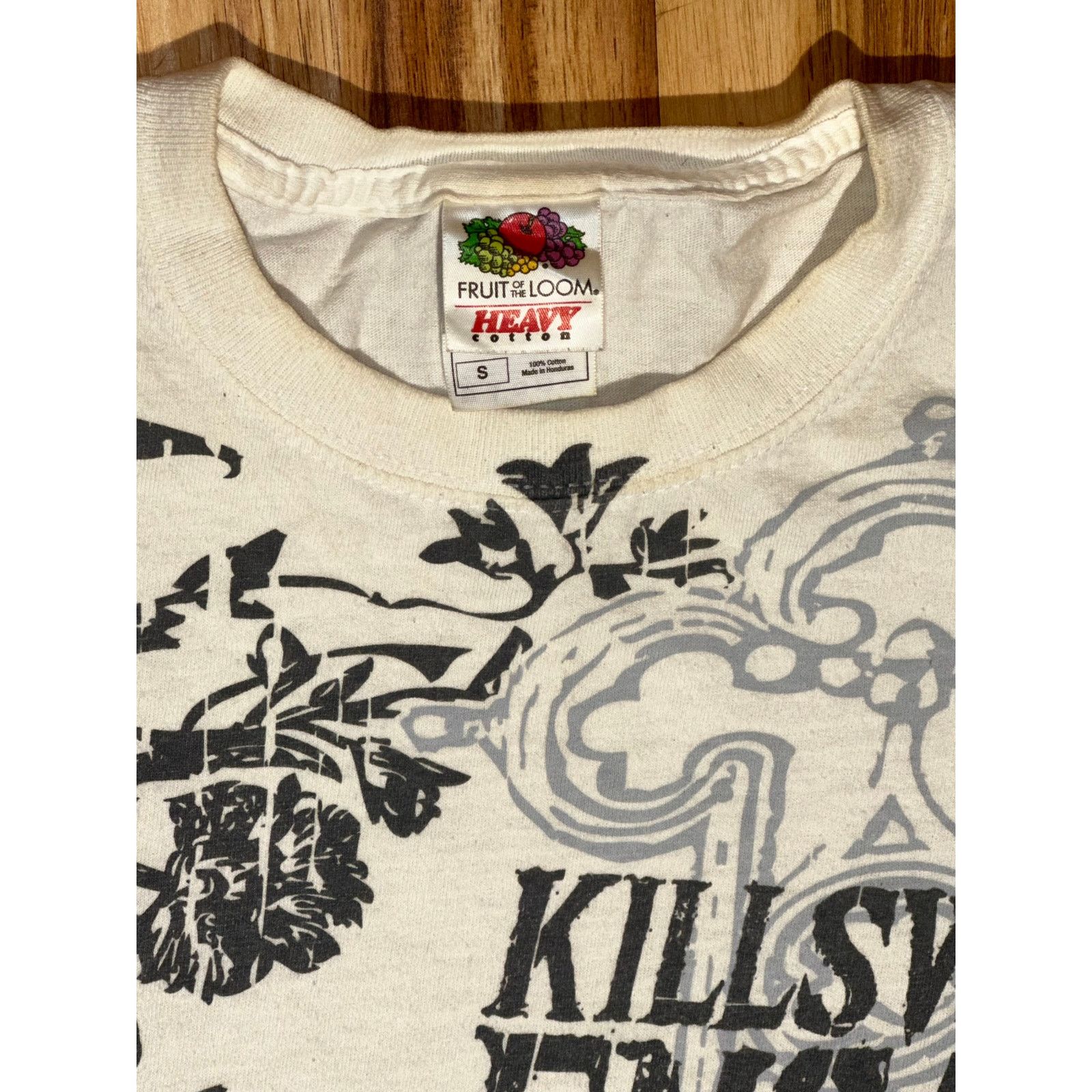Gildan Vintage Kill Switch Engage Angel Skulls Uniquedesign Size L Size US S / EU 44-46 / 1 - 6 Thumbnail