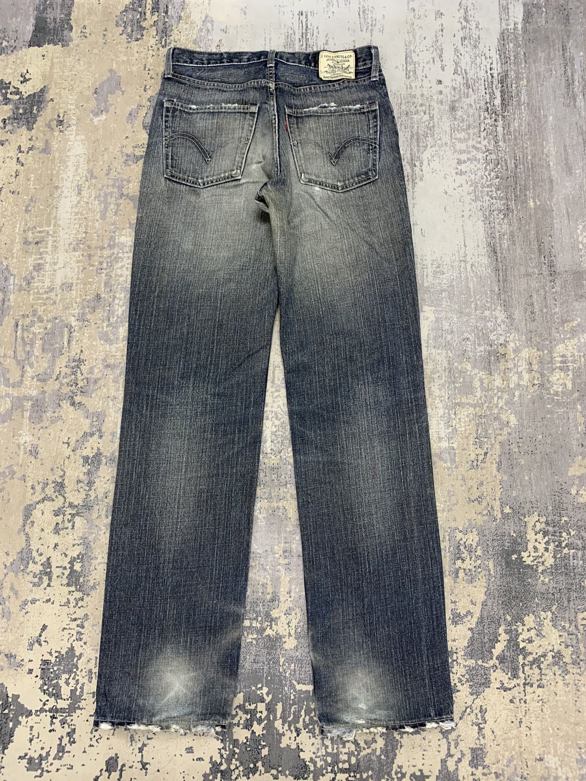 Levi's Vintage Levis 502 Distressed Denim Jeans 31x33.5 Size US 31 - 11 Thumbnail
