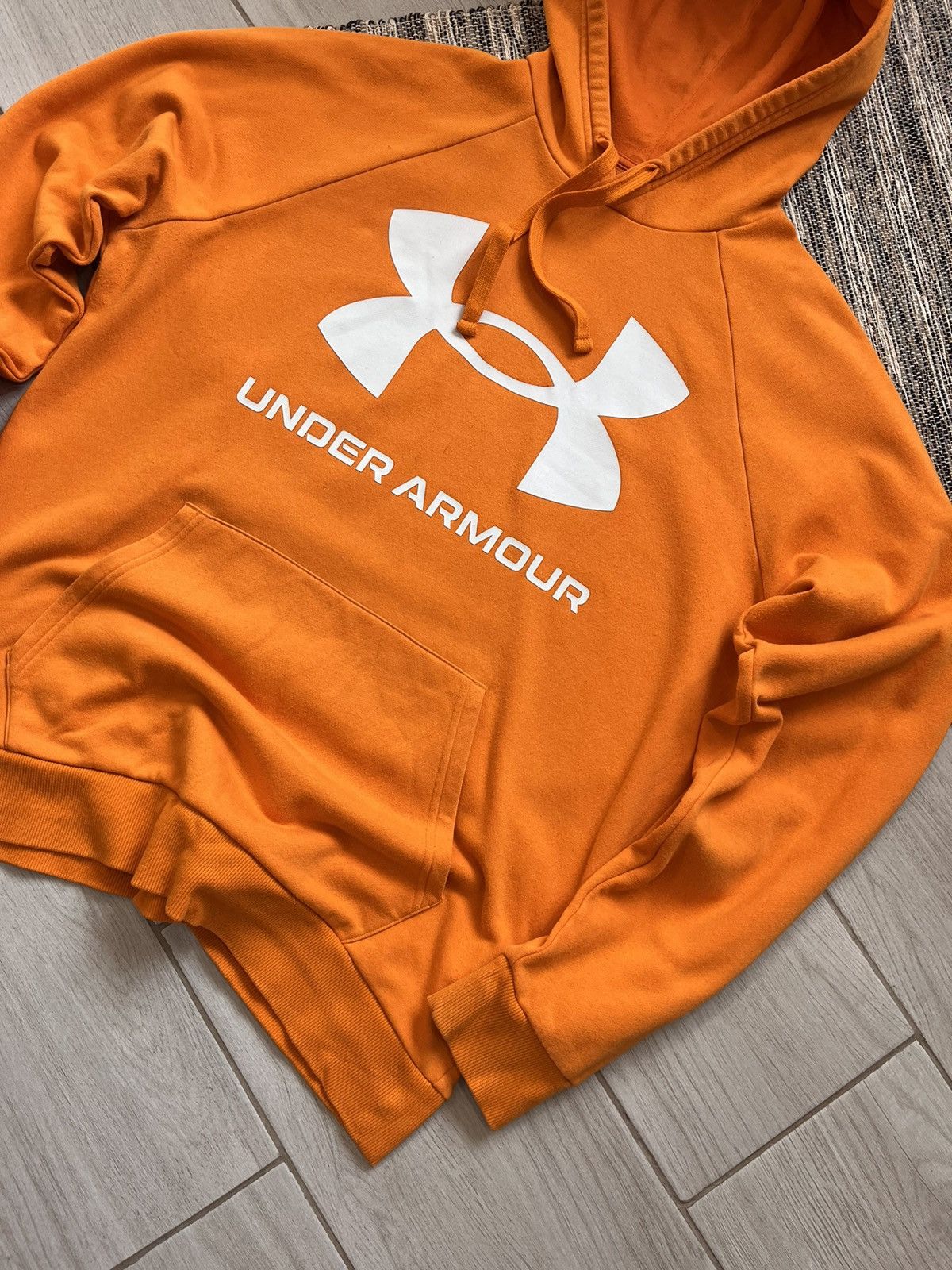 Under Armour Under Armour hoodie orange sportswear big logo Size US L / EU 52-54 / 3 - 4 Thumbnail