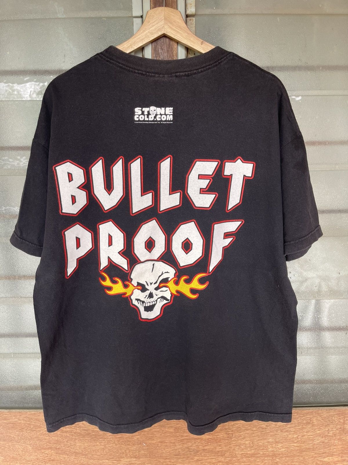 WWE Vintage Stone Cold Bullet Proof Shirt Tee Size US XL / EU 56 / 4 - 7 Thumbnail