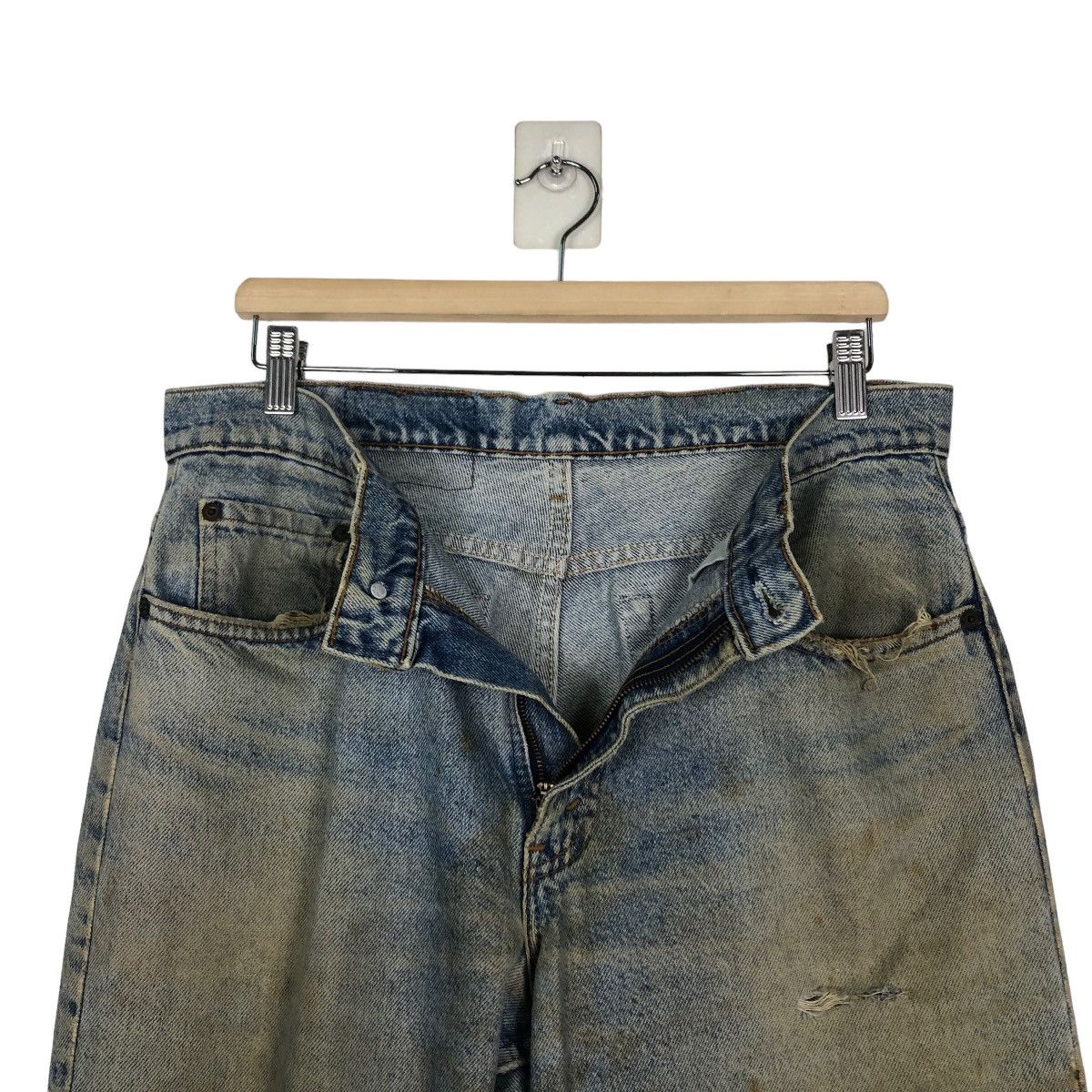 Levi's 🔥VINTAGE DISTRESSED DENIM JEANS LEVI’S MADE IN USA Size US 34 / EU 50 - 19 Thumbnail