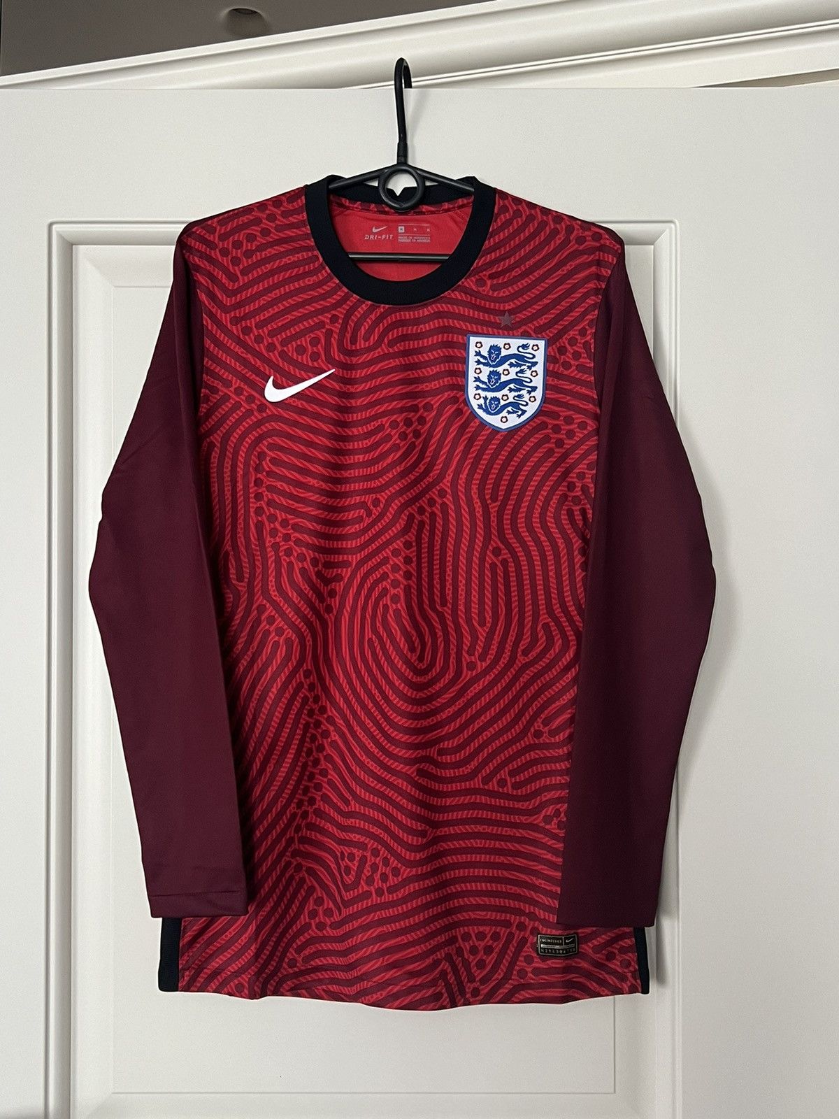 Nike Nike England Soccer Jersey Football Shirt Long Sleeve Size US M / EU 48-50 / 2 - 1 Thumbnail